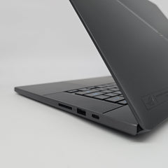 ROG Zephyrus G16 OLED, RTX 4090, Intel Ultra i9-195H, QHD+ 240Hz, 2TB, 32GB DDR5, Gaming Laptop