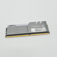 G.Skill Trident Z RGB 8GB DDR4, 3200MHz, CL16-18-18-38, Desktop Gaming Memory RAM (1x8GB)