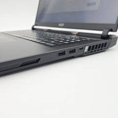 MSI Raider 17", RTX 4090, Intel i9-13950HX, 64GB DDR5, 2TB NVMe SSD, 17" QHD+ 240Hz, Windows Gaming Laptop