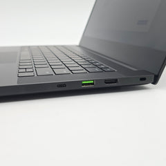 Razer Blade 14, RTX 3070, AMD Ryzen 9 5900HX, 16GB DDR4, 1TB NVMe, 14" 1440p 165Hz, Windows Gaming Laptop
