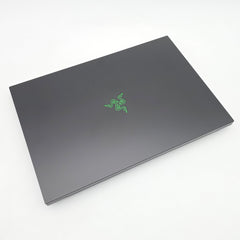 Razer Blade 18 (2025), RTX 5090, Core Ultra 9 275HX, 64GB DDR5, 4TB NVMe, 18" UHD+ 240Hz, Windows Gaming Laptop