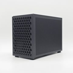 RTX 5090, Ryzen 7 9800X3D, 4TB NVMe, 32GB DDR5, Custom Mini-ITX McPrue Apollo Gaming PC