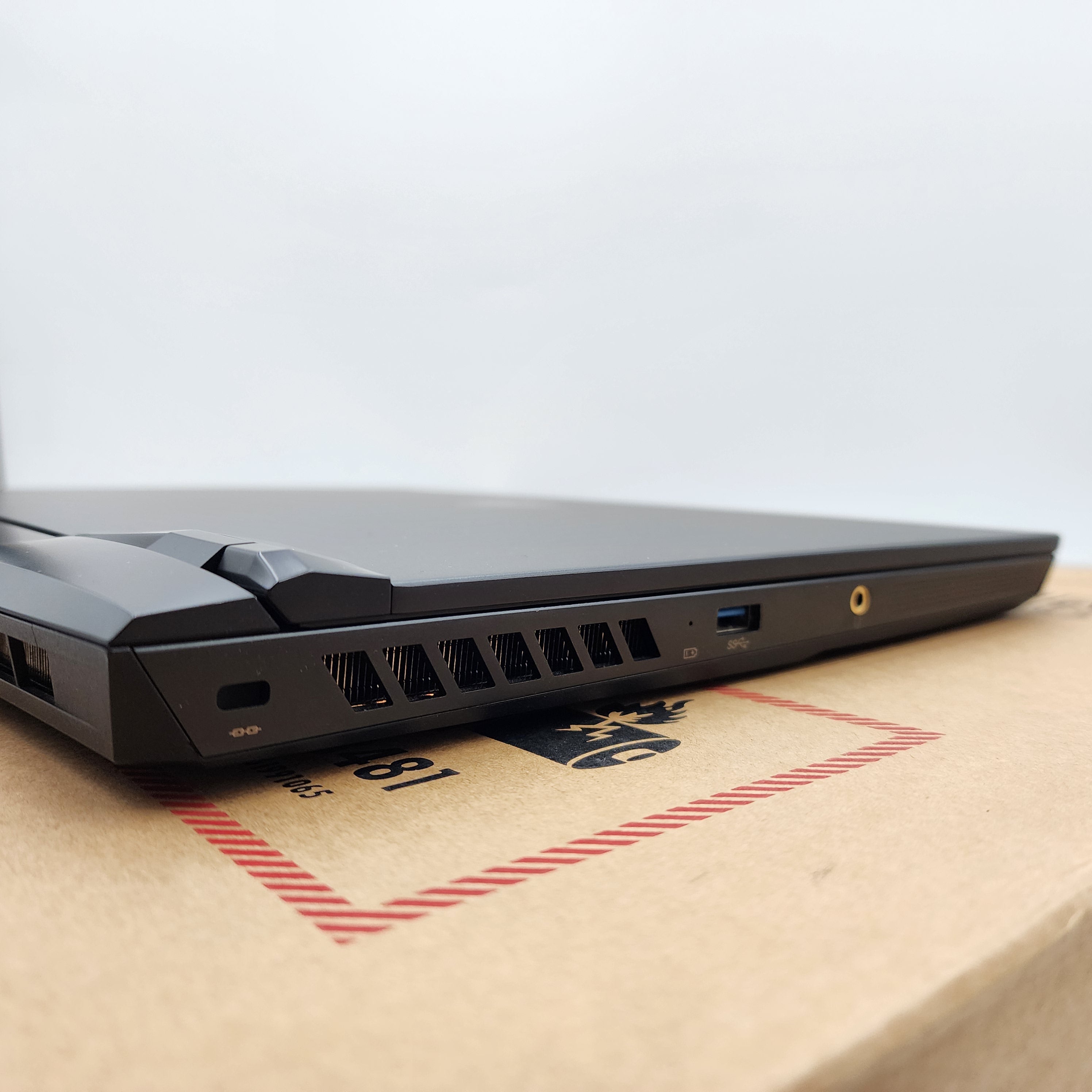 MSI Leopard GP66 Gaming Laptop, RTX 3070, Intel i7-11800H