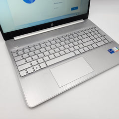 HP Laptop, Intel i7-1165G7, 256GB SSD, 8GB RAM, 15.6" HD Screen, New Laptop