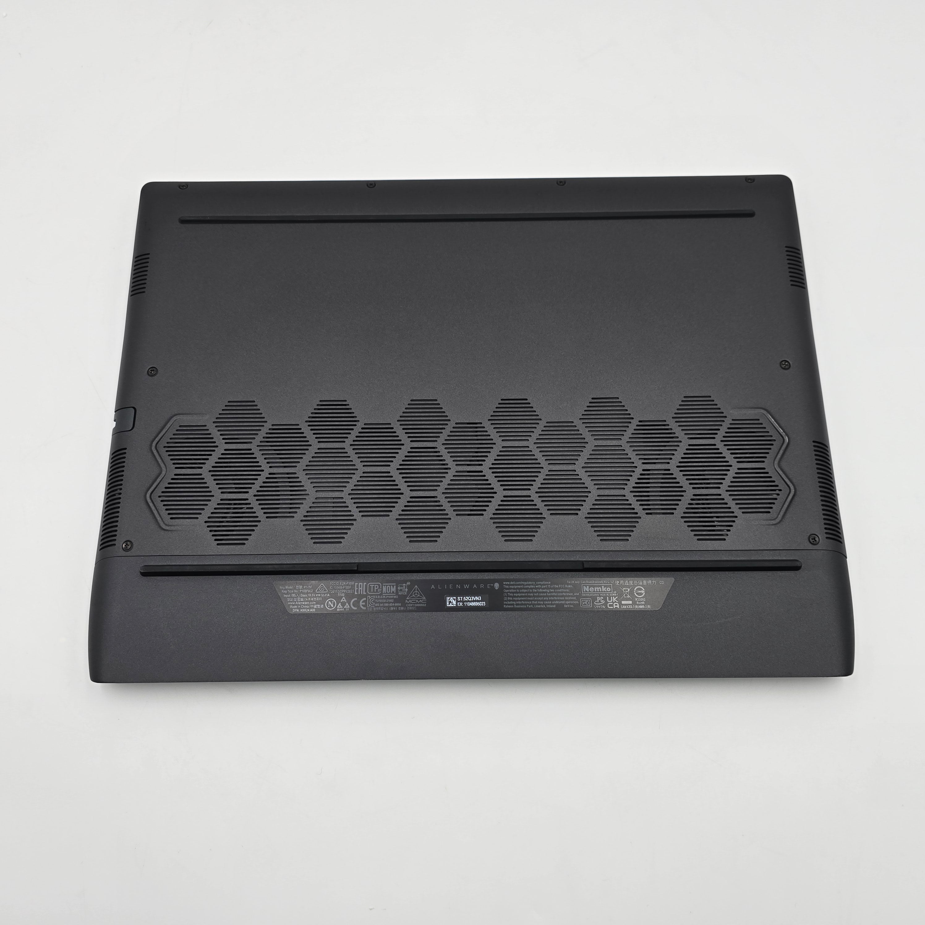 Alienware M15 Gaming Laptop, RTX 3070, Ryzen 7 5800H, 16GB RAM