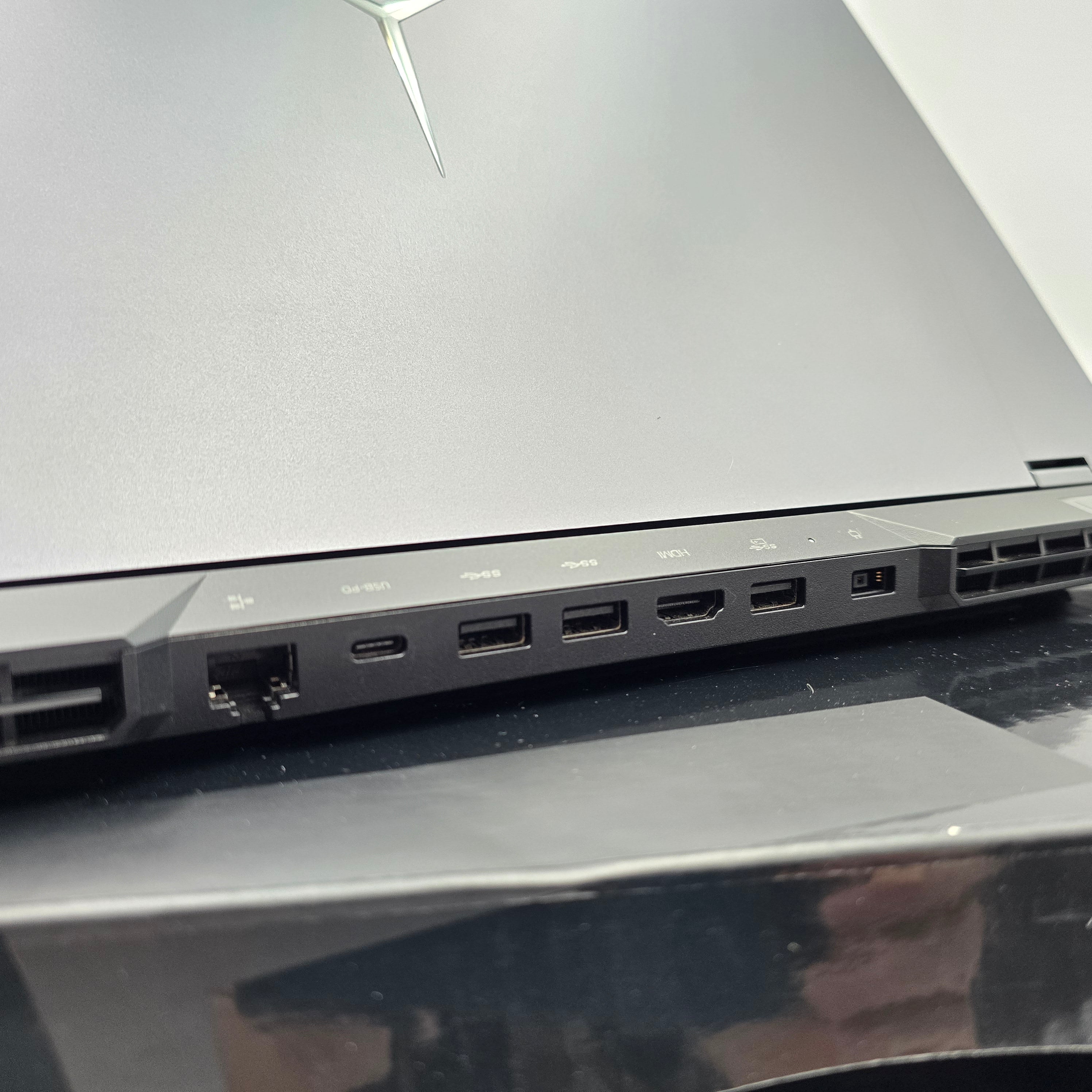 Lenovo Legion 5 Pro, RTX 3070, Ryzen 7 5800H, 165Hz QHD+, Gaming Laptop