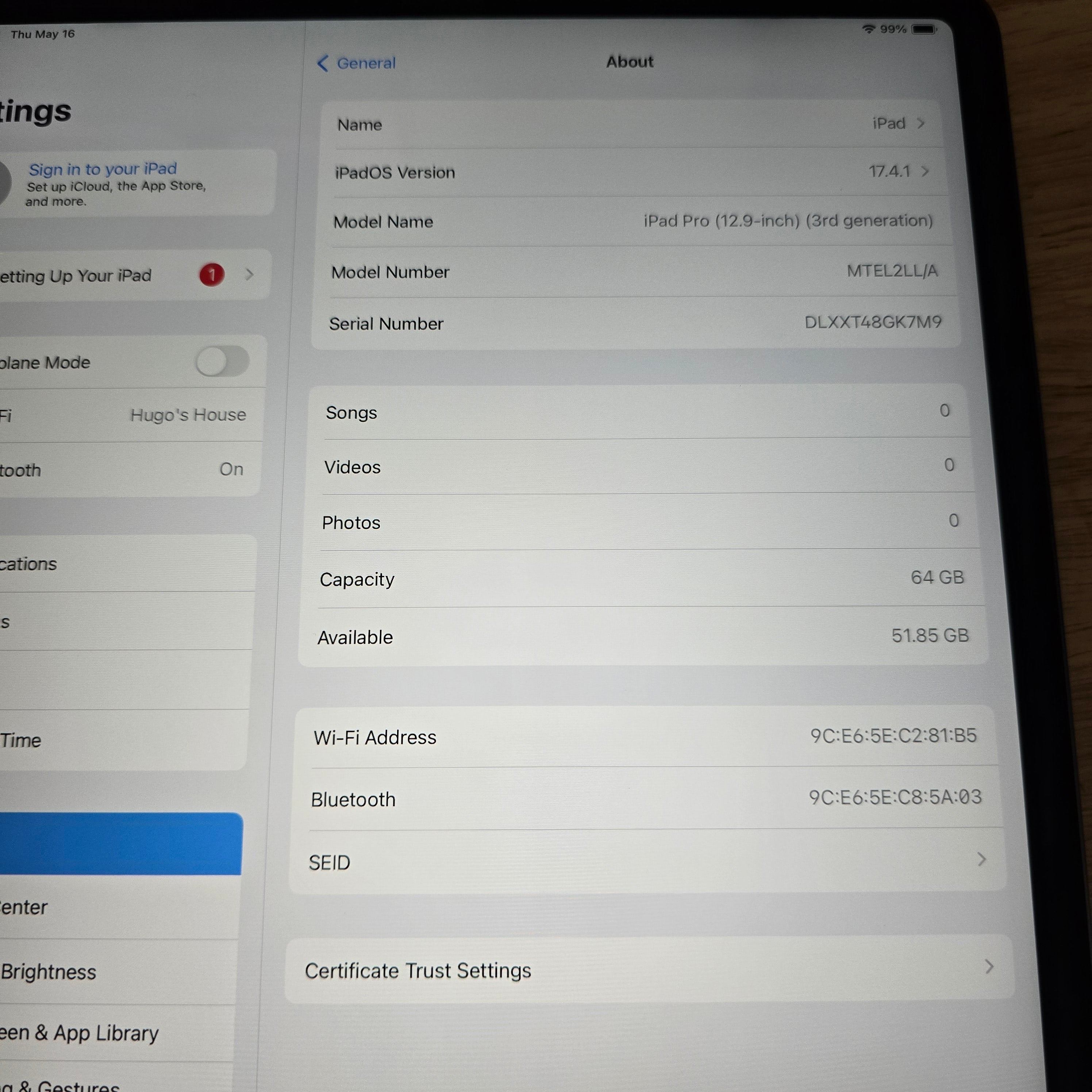 Apple iPad Pro 3rd Gen 12.9", 64GB, WiFi, Space Gray