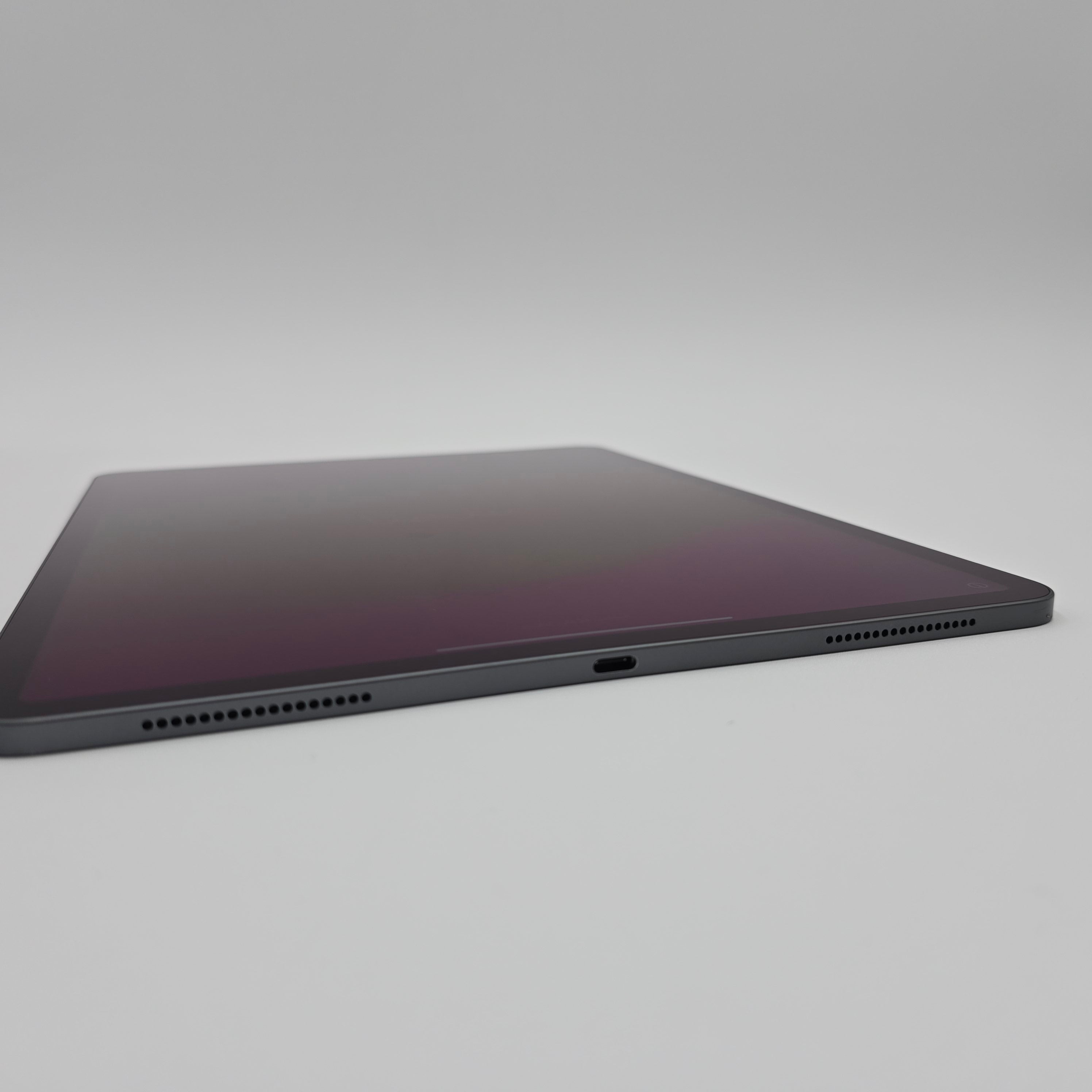 Apple iPad Pro 3rd Gen 12.9", 64GB, WiFi, Space Gray