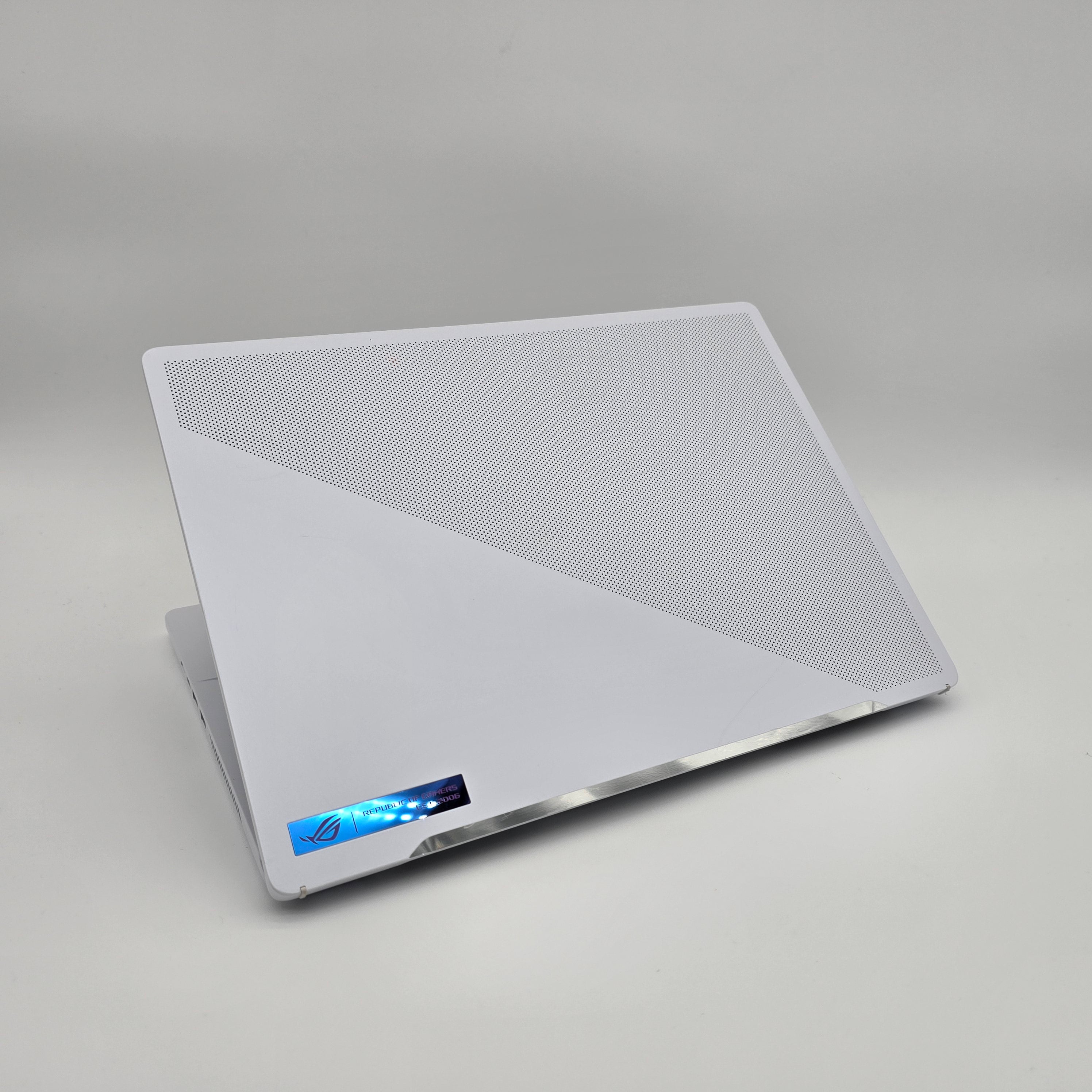 ASUS ROG Zephyrus G14 14" Gaming Laptop, Ryzen 9 6900HS, AMD RX 6800S, 24GB DDR5 RAM, 14" WQXGA 120Hz Screen