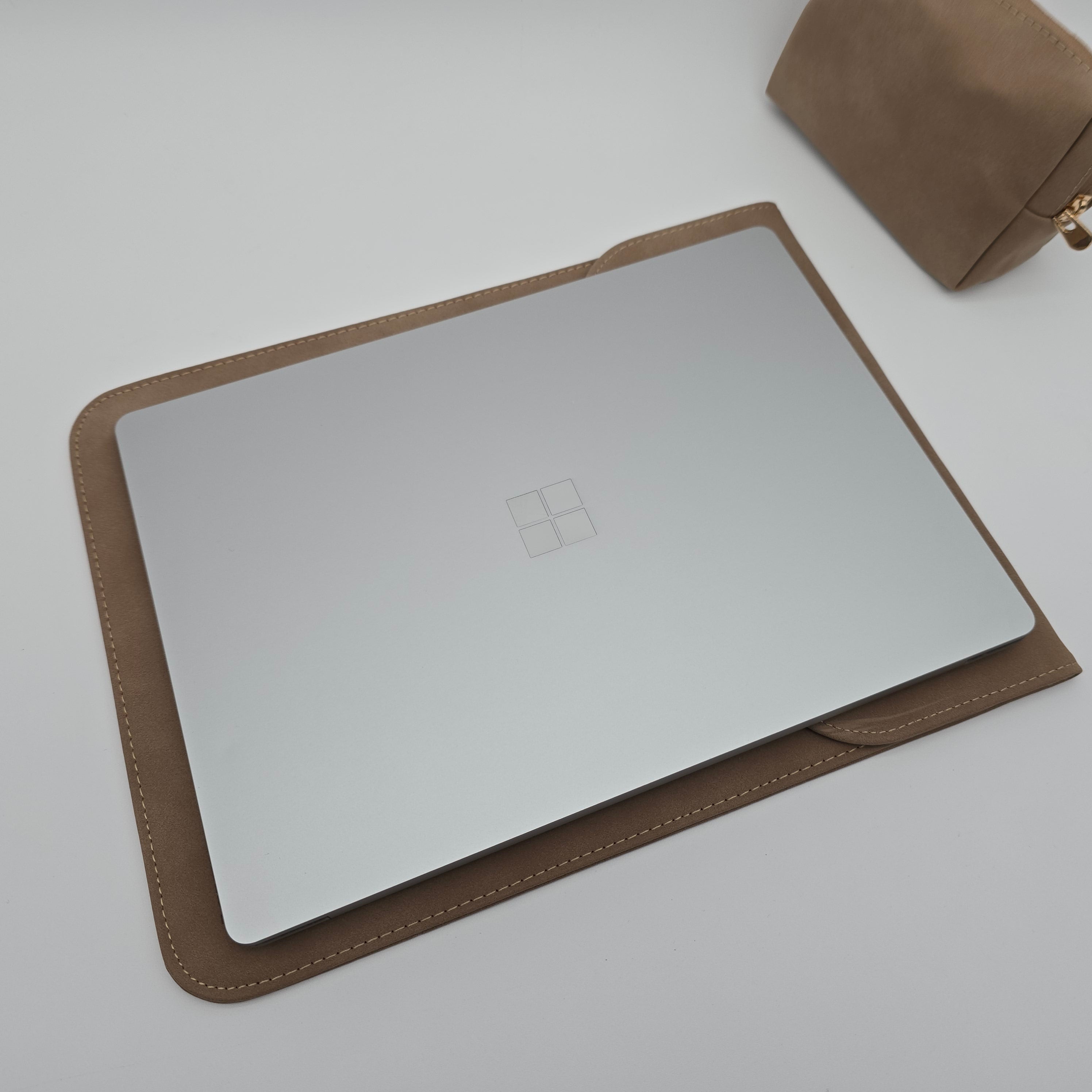 Microsoft Surface Laptop 3, Intel i7-1065G7, 16GB RAM, Like New w/ Case