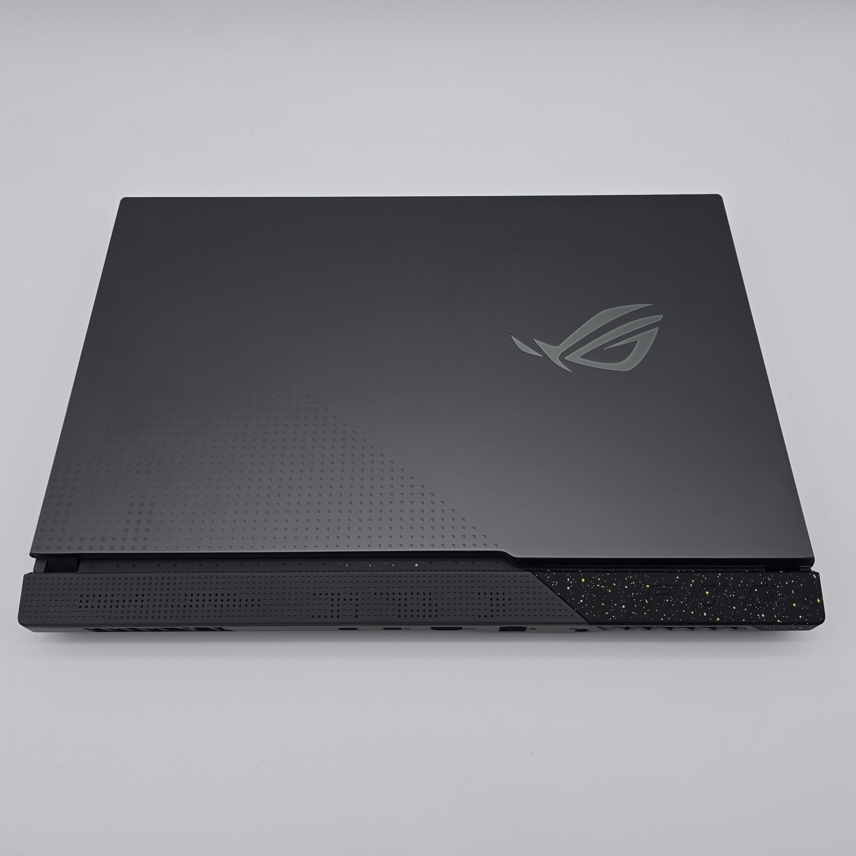 ASUS ROG STRIX G17, RTX 4060, Ryzen 9 7845HX, 64GB DDR5, 3TB NVMe, Gaming Laptop