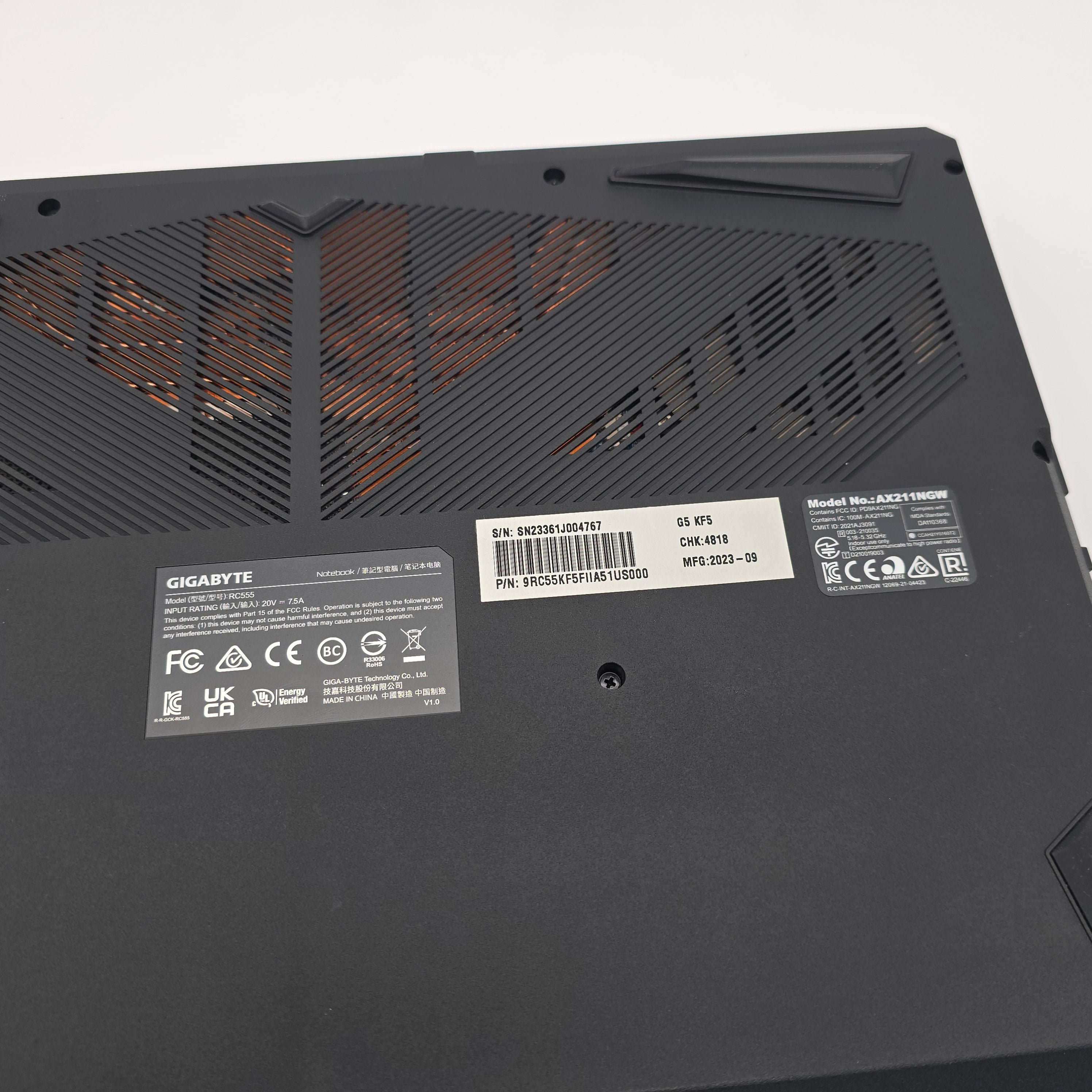 Gigabyte G5, RTX 4060, Intel i7-12650H, 16GB DDR5, 144Hz Gaming Laptop