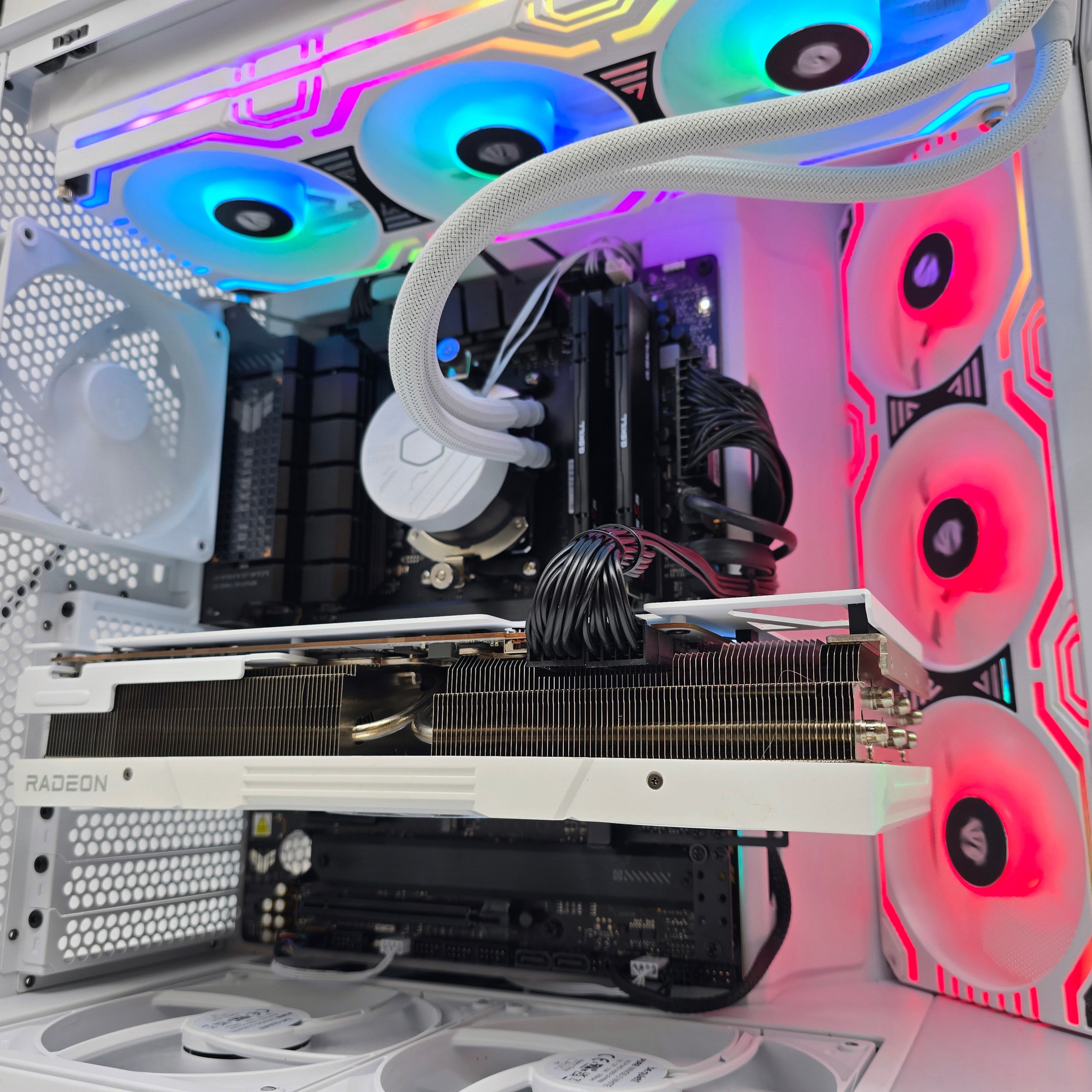 RX 7900XTX, Ryzen 7 7800X3D, 32GB DDR5, 3TB NVMe, Custom Prebuilt Liquid Cooled Gaming PC