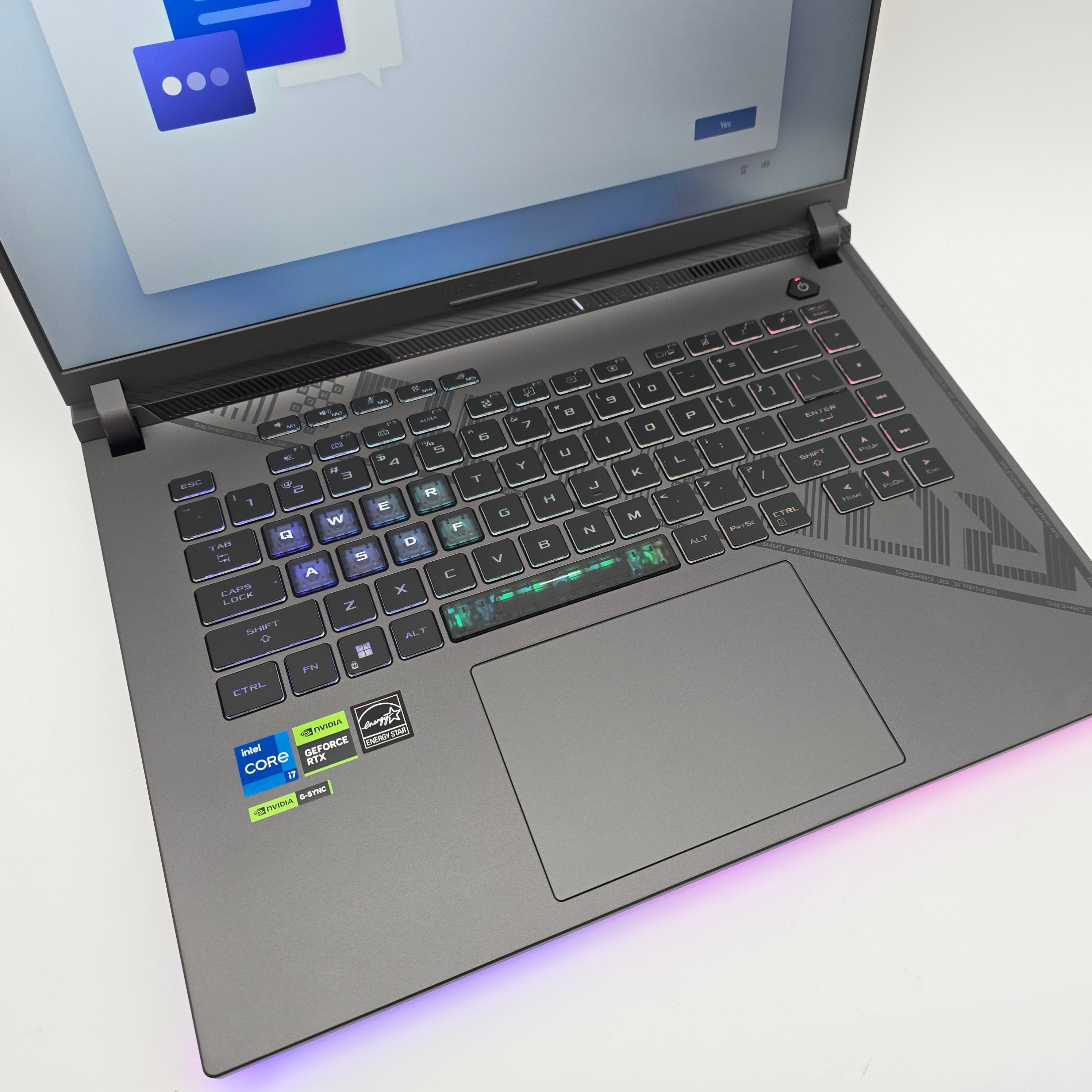 ASUS ROG STRIX G16 2023, RTX 4060, Intel i7-13650HX, 16GB DDR5, 165Hz New Gaming laptop