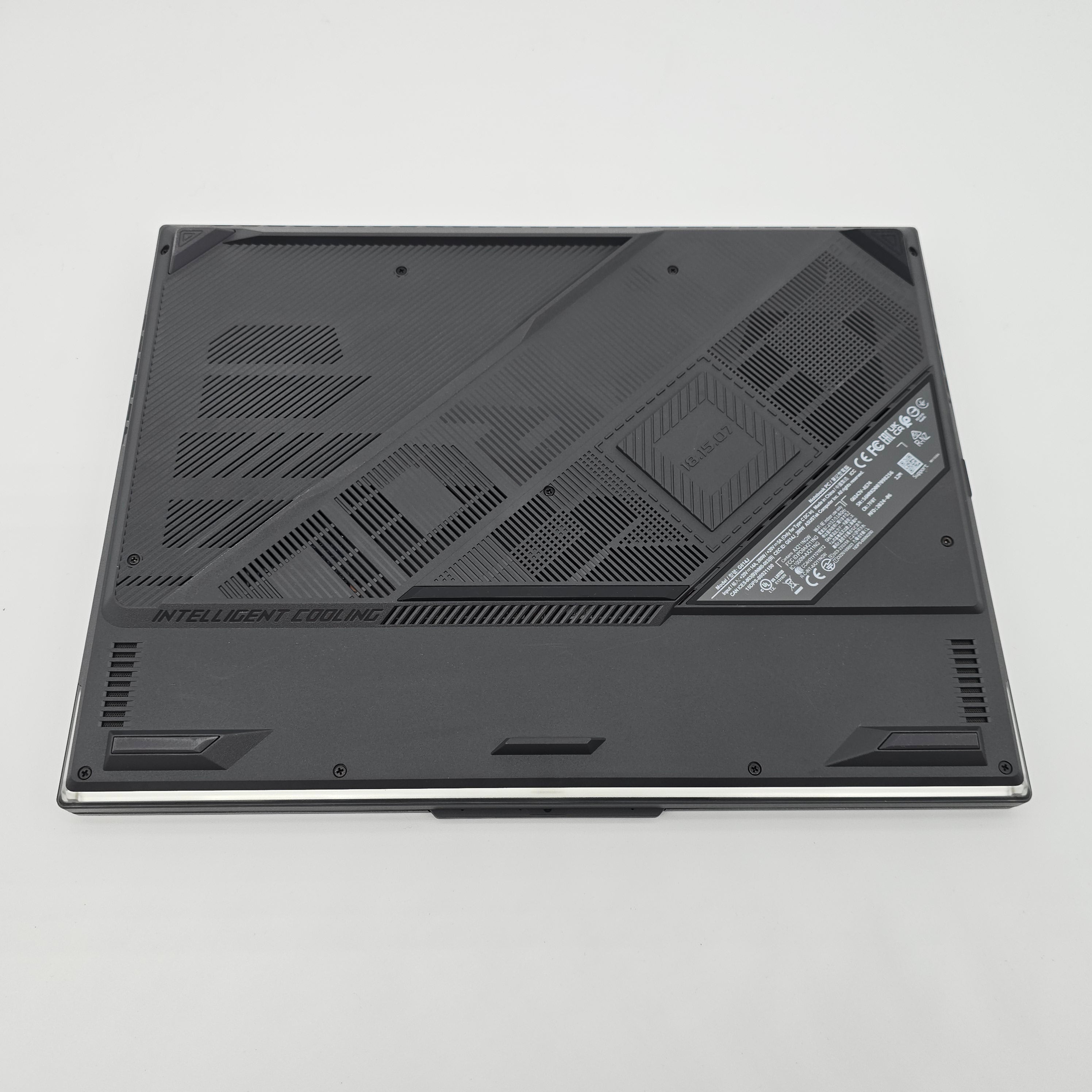 ASUS ROG STRIX G16 2023, RTX 4060, Intel i7-13650HX, 16GB DDR5, 165Hz New Gaming laptop