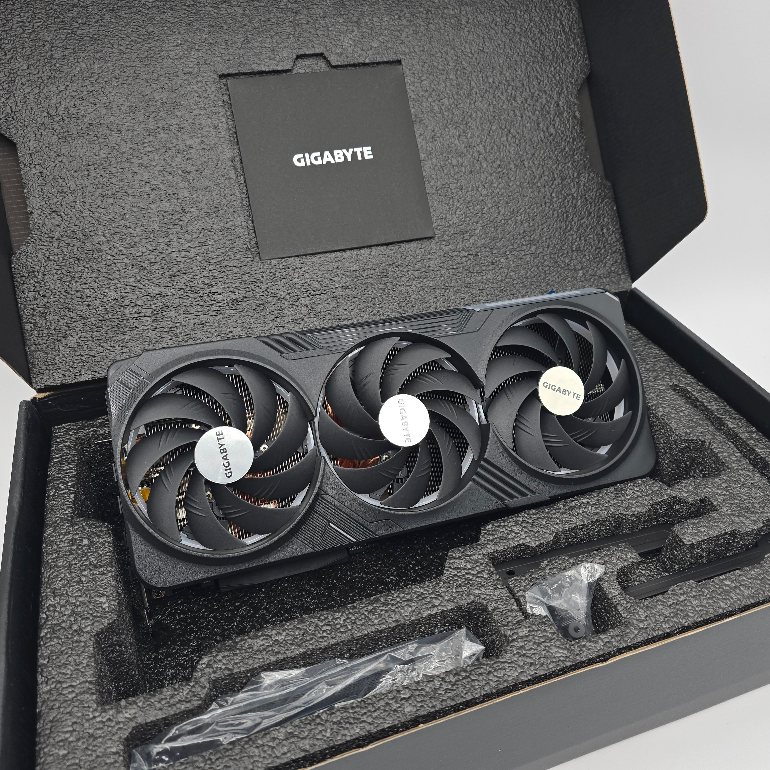 RTX 4080 Super Gigabyte Gaming OC 16GB, NVIDIA Gaming Graphics Card GPU
