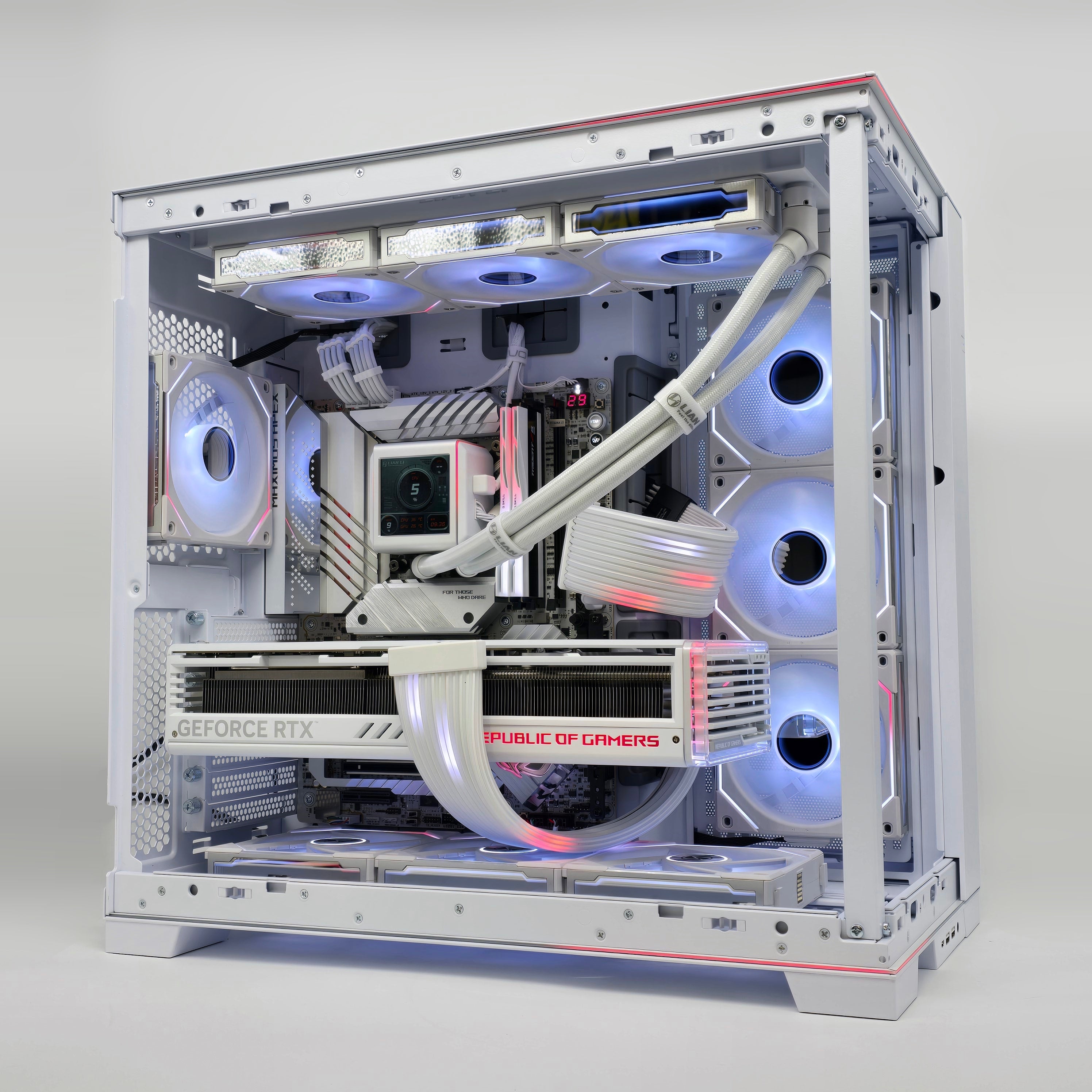 RTX 4090 STRIX, Intel i9-14900K, 48GB 8200MHz DDR5, MAXIMUS APEX Z790 Custom White Gaming PC