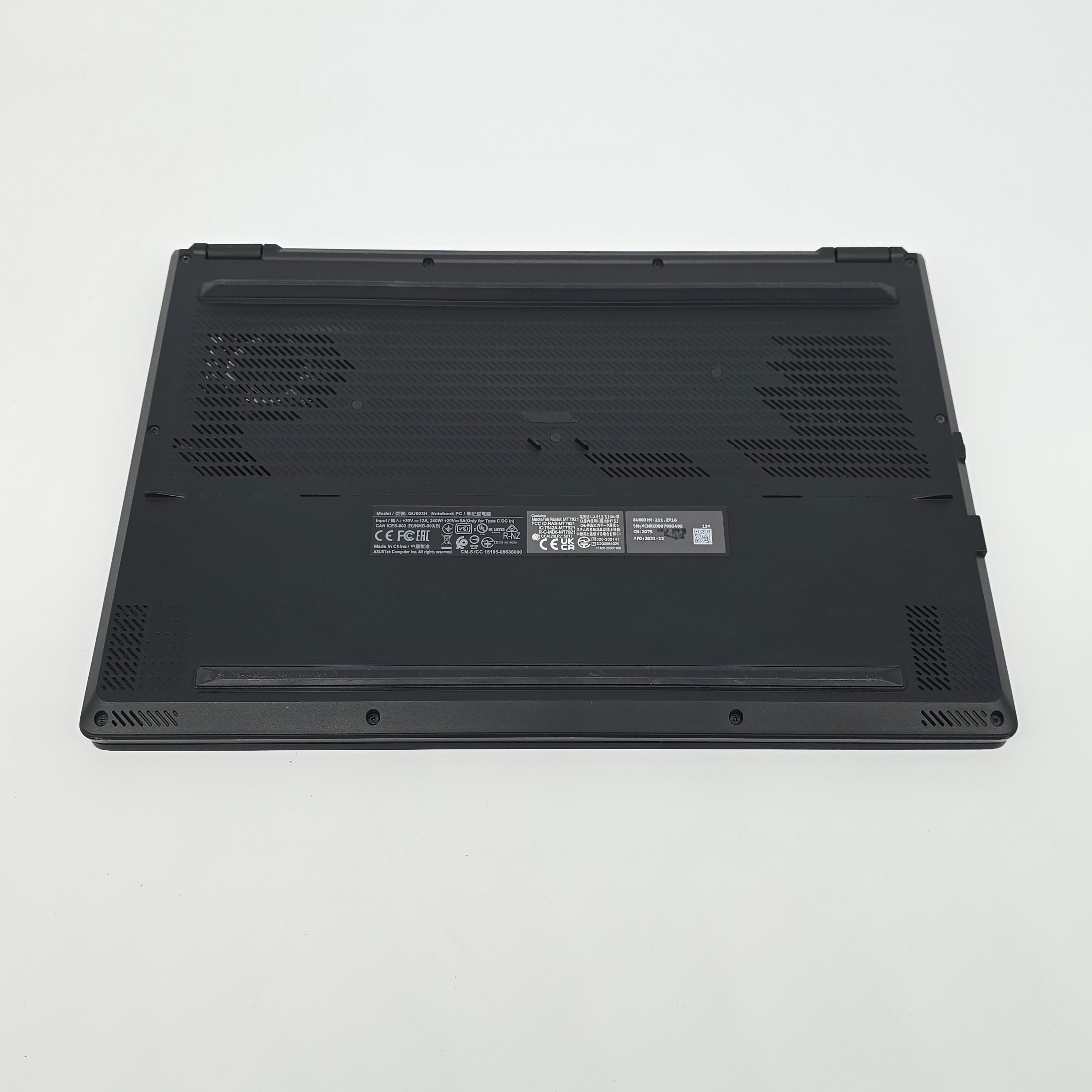 ASUS ROG Zephyrus M16, RTX 3060, Intel i9-11900H, 16GB DDR4, QHD+ Gaming Laptop