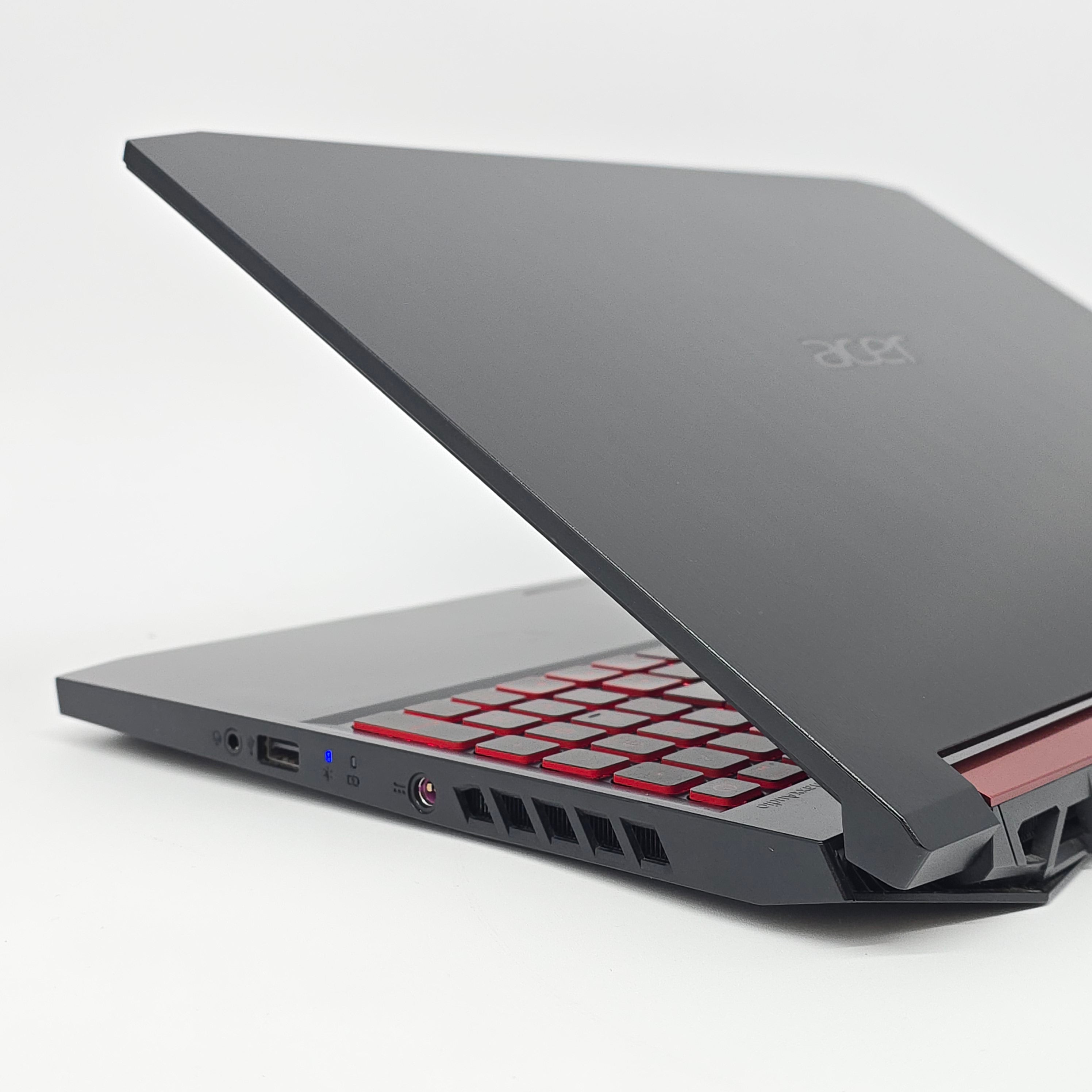 Acer Nitro AN515 Gaming Laptop, GTX 1050, Intel i5-9300H, 16GB RAM, FHD 15.6" Screen