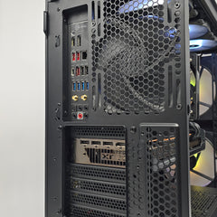 RX 6800 XT, Ryzen 7 7700X, 32GB DDR5, 2TB NVMe, Custom Lian Li RGB Gaming PC