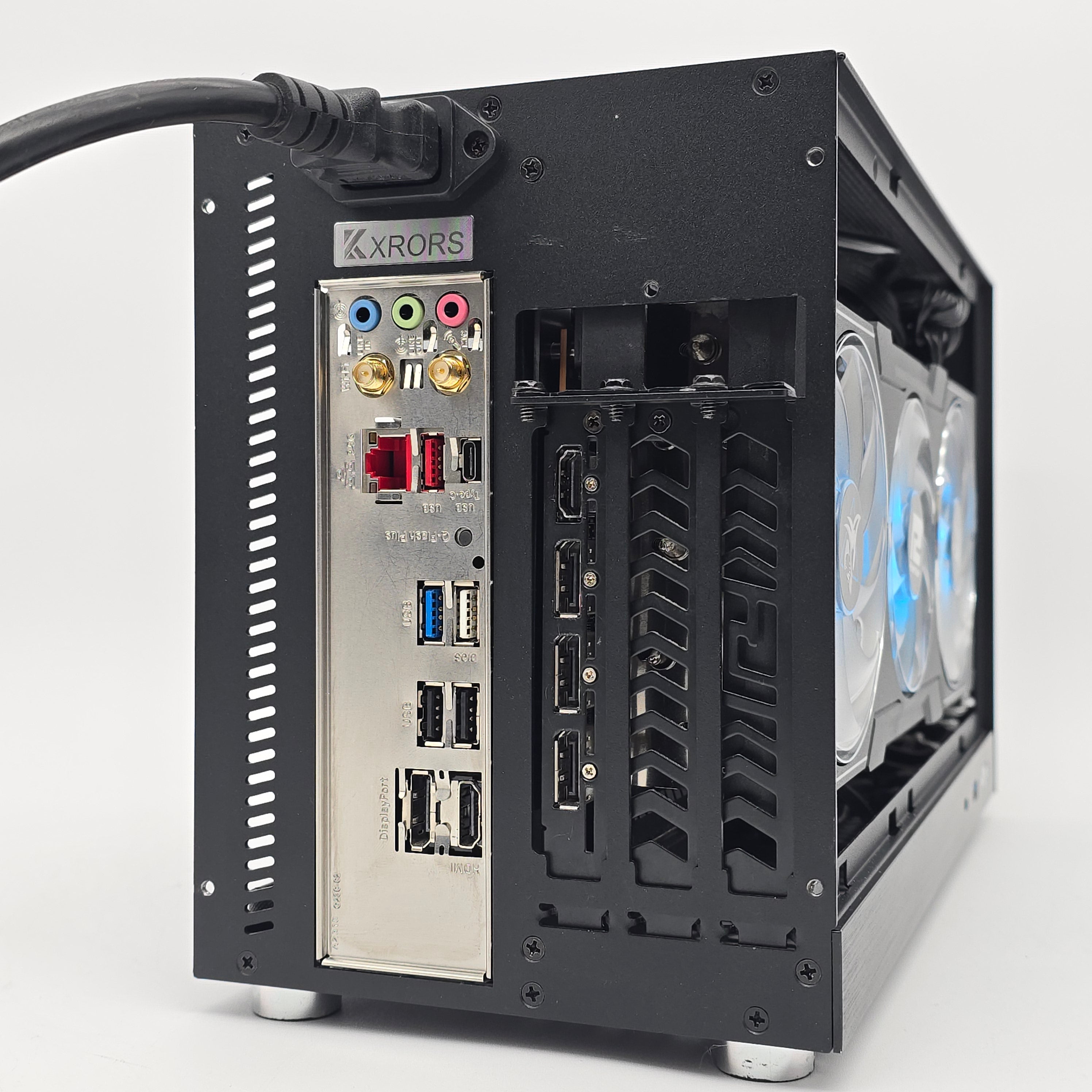 RX 7900 XTX, Ryzen 5 7600, 32GB DDR5, 2TB NVMe, Custom Mini-ITX Gaming PC