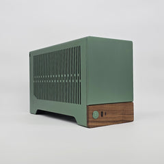RTX 5090, Ryzen 9800X3D, 64GB DDR5, 4TB NVMe, Custom Fractal Terra Jade Mini-ITX Gaming PC