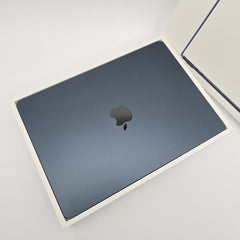 Macbook Air M2, 13.6" Midnight Blue, 8GB RAM, 256GB SSD