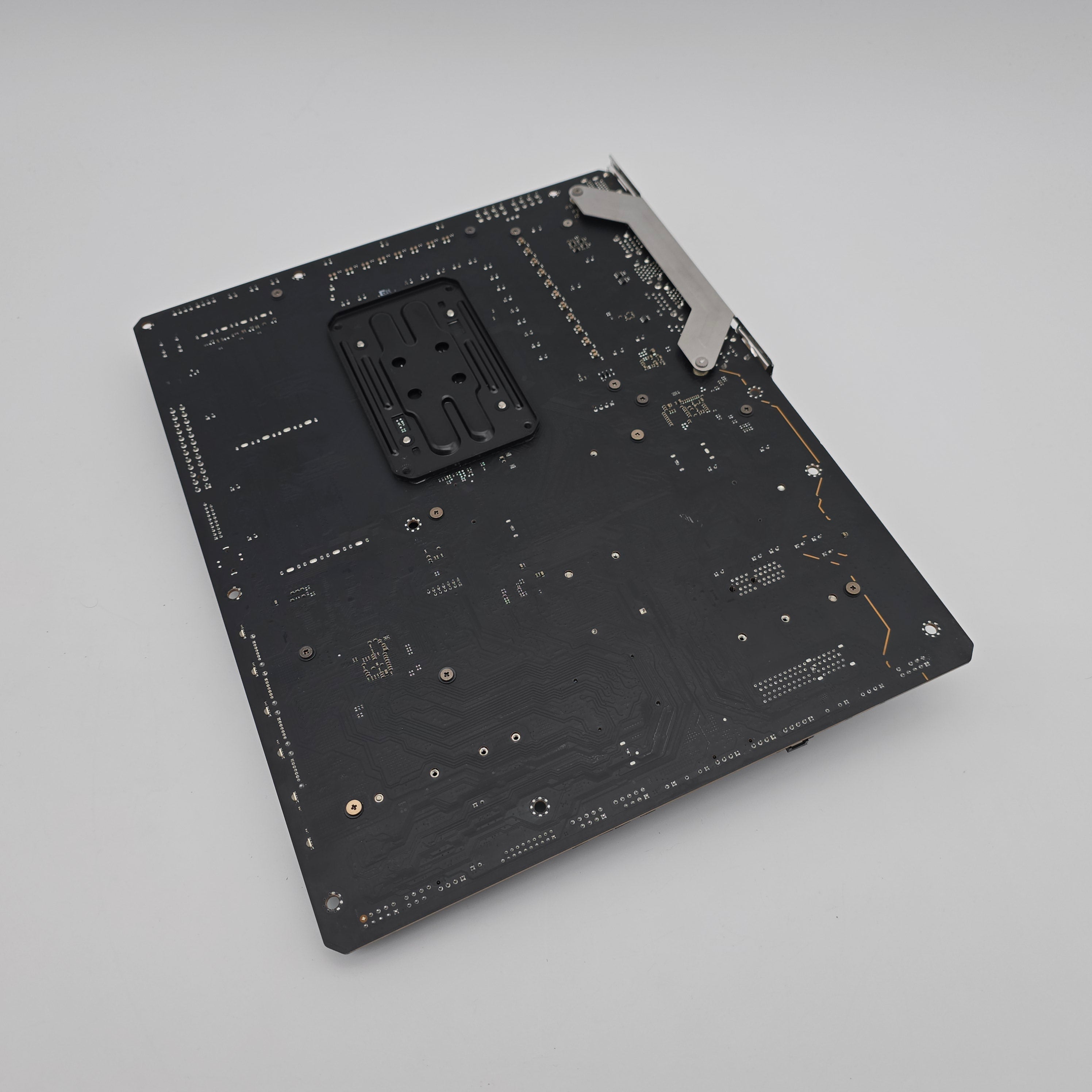 ASRock X670E Steel Legend, Socket AM5 ATX Gaming Motherboard