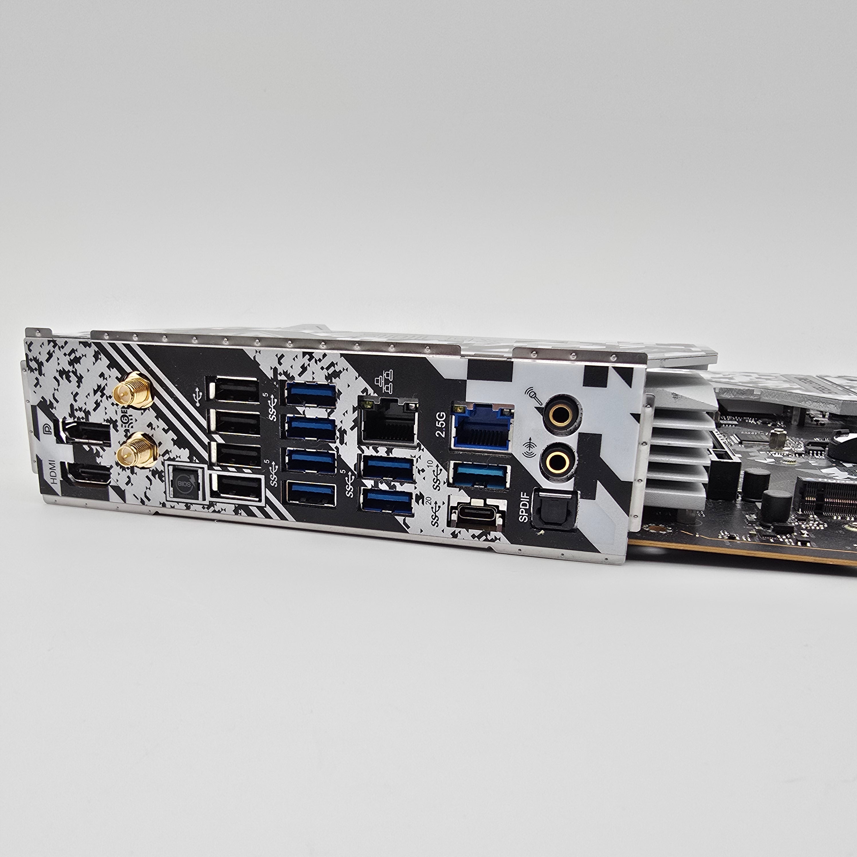ASRock X670E Steel Legend, Socket AM5 ATX Gaming Motherboard