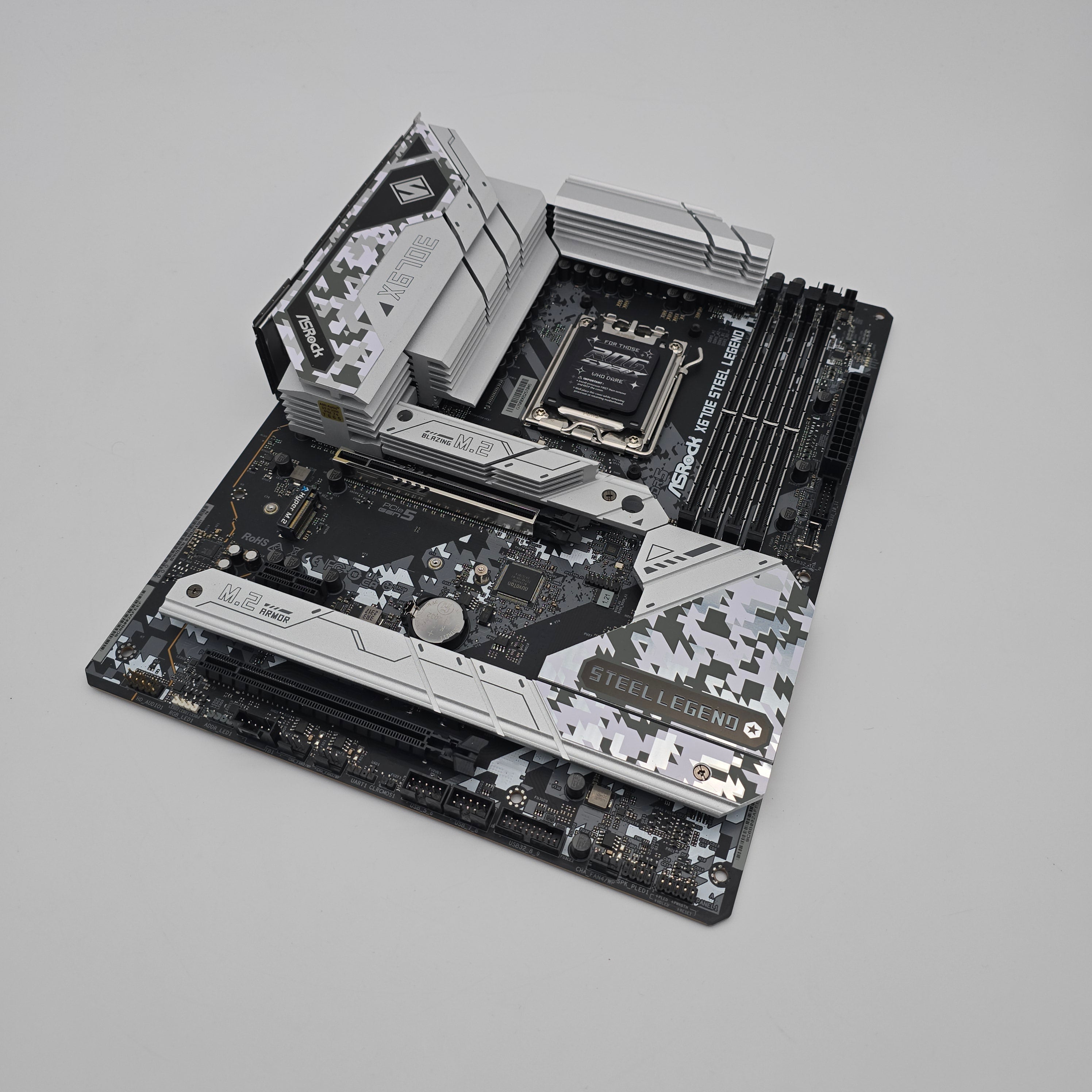 ASRock X670E Steel Legend, Socket AM5 ATX Gaming Motherboard