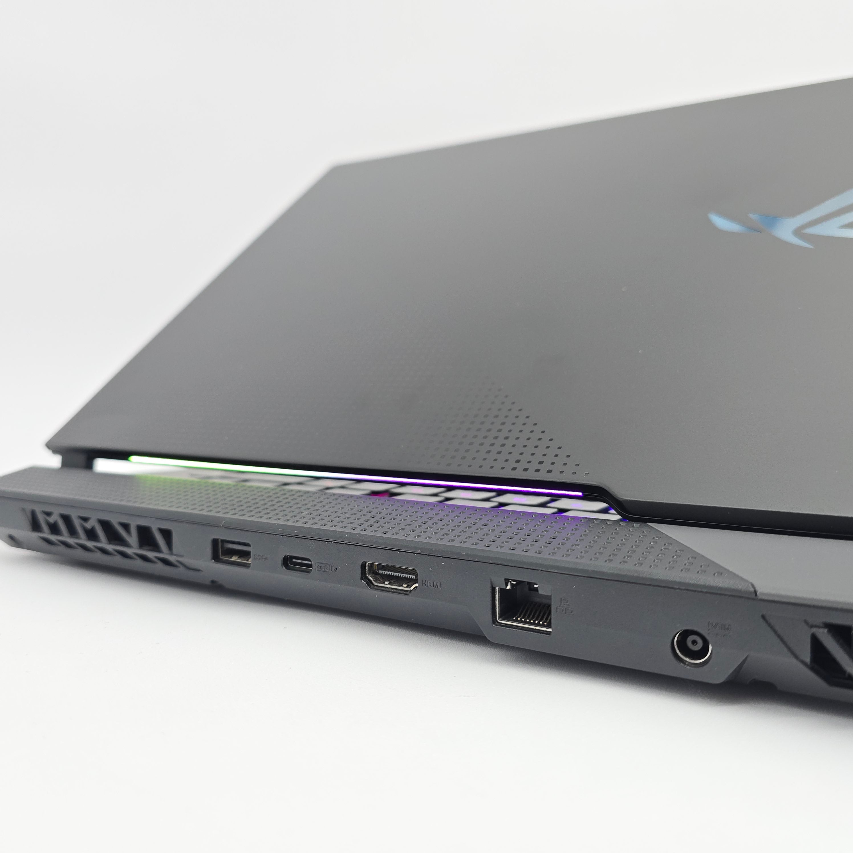 ASUS ROG STRIX SCAR 15, RTX 3080, Ryzen 5800H, 64GB RAM, 2TB NVMe, 300Hz FHD Gaming Laptop
