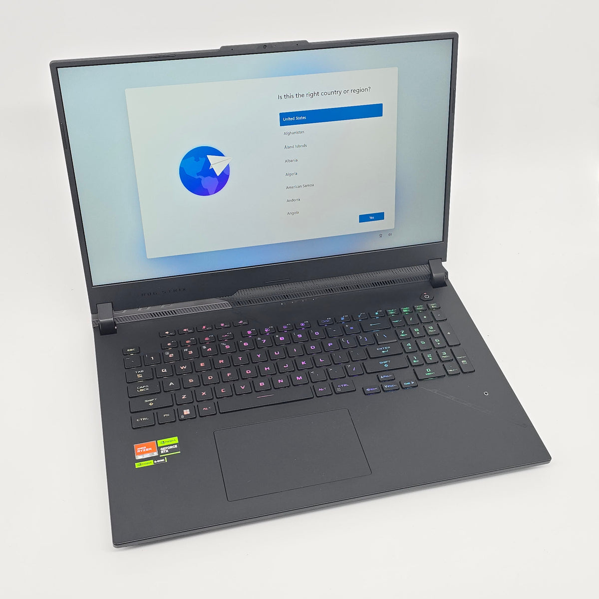 ASUS ROG STRIX SCAR 17, RTX 4090, Ryzen 9 7945HX CPU, 32GB DDR5, 1TB NVMe SSD, 17.3" QHD+ 240Hz Display, Windows Gaming Laptop