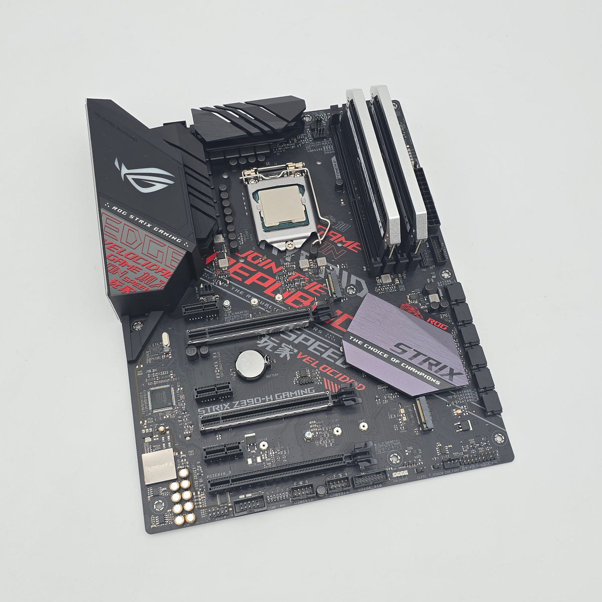 ASUS ROG Strix Z390-H Gaming ATX Motherboard, Intel Core i9-9900K CPU, 32GB Corsair Dominator Platinum DDR4 Memory RAM Combo