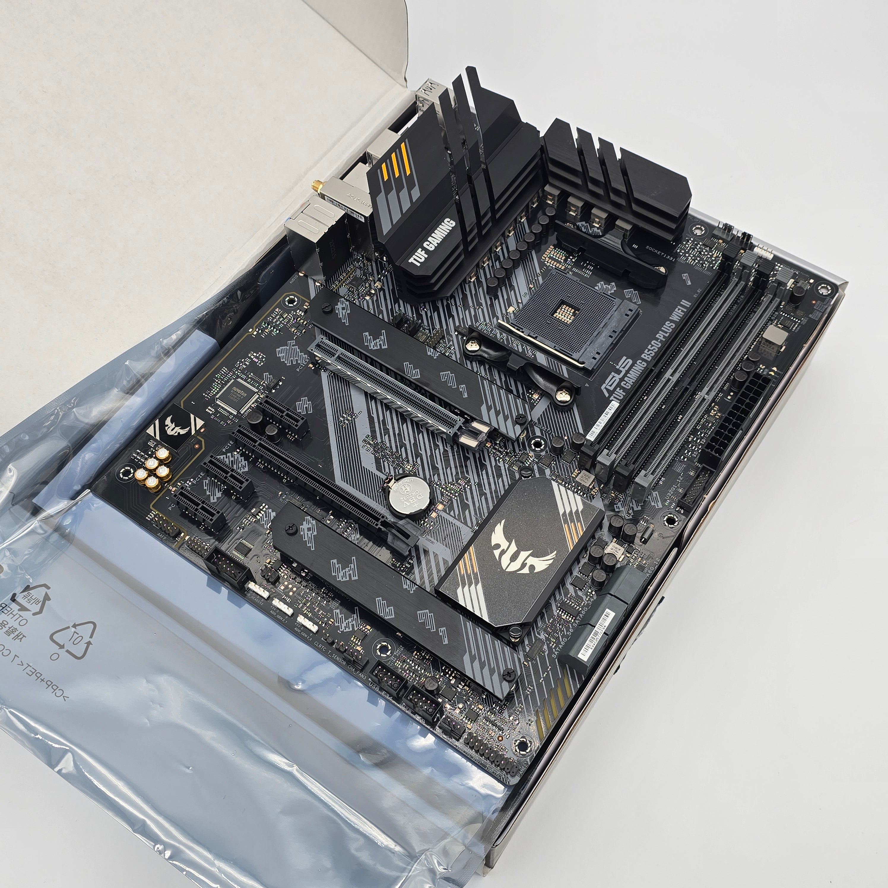 ASUS TUF Gaming B550-Plus WiFi II, AMD Socket AM4 Gaming Motherboard