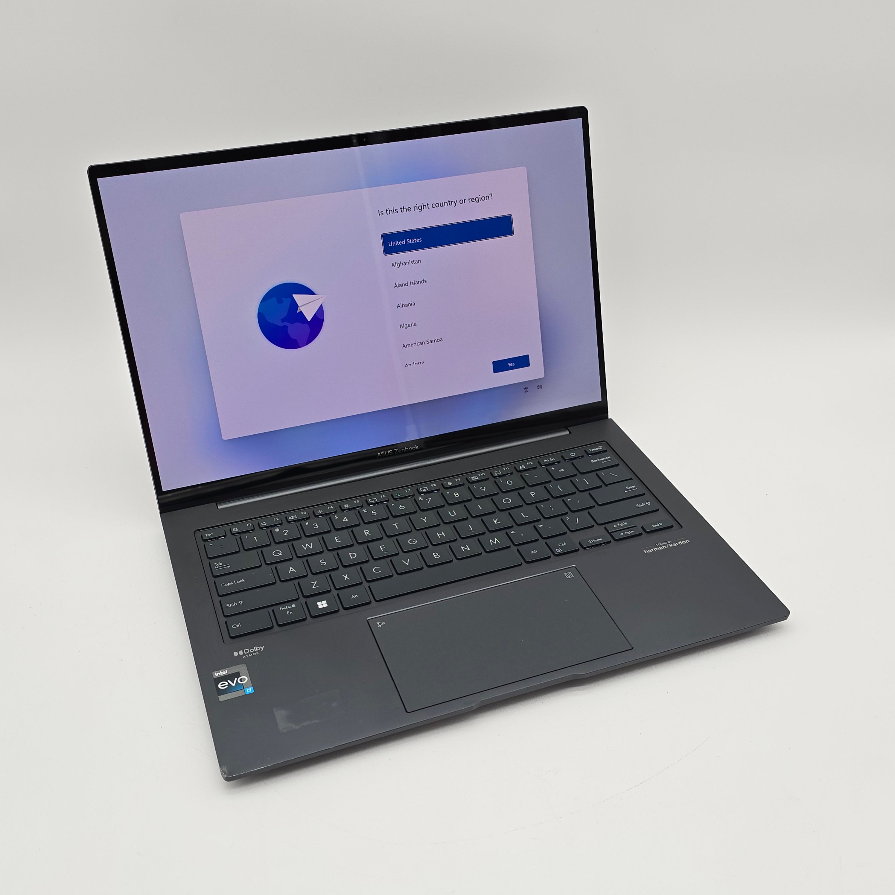 ASUS Zenbook 14x OLED 120Hz, Intel i7-13700H, 1TB NVMe, 2880x1800p Touchscreen QHD+