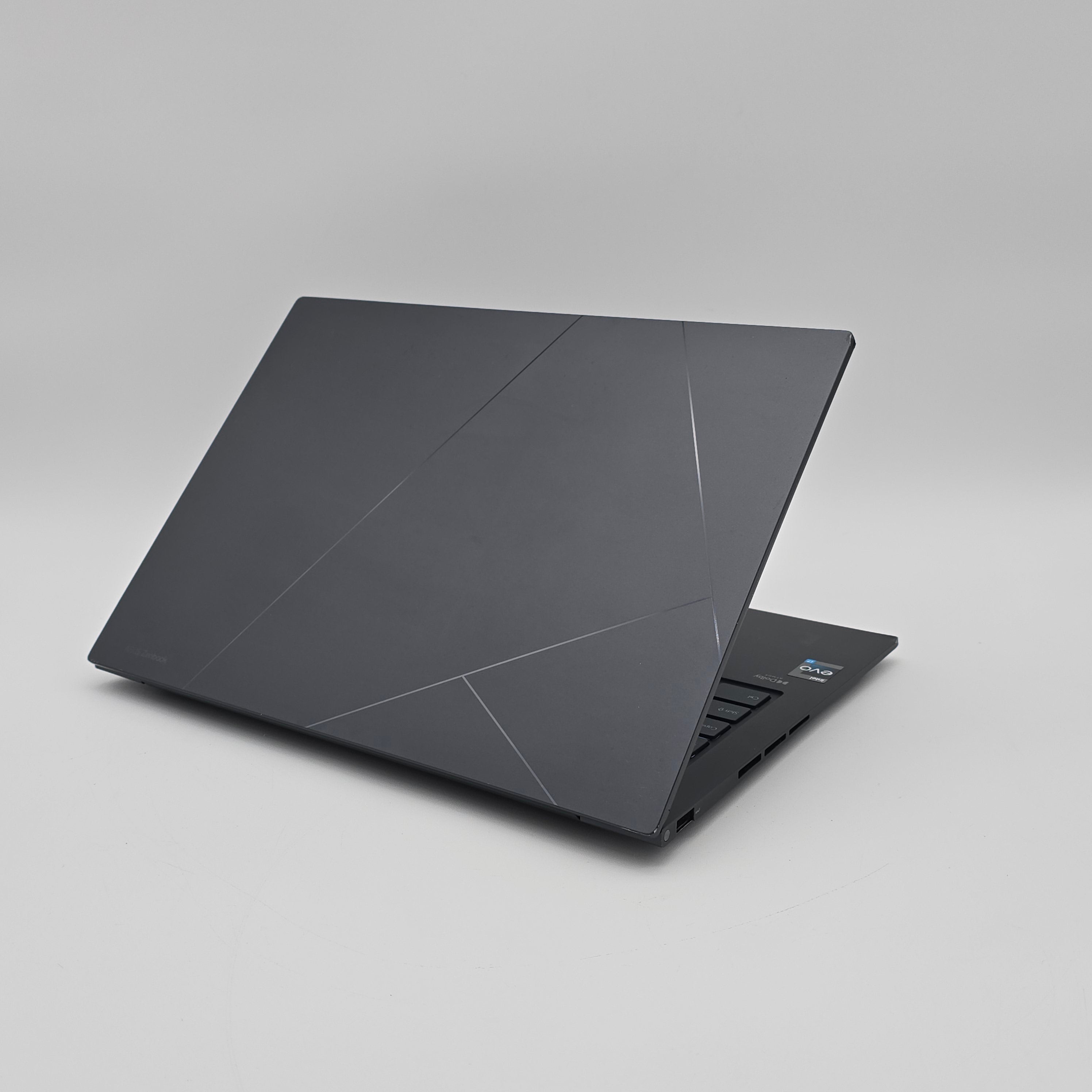 ASUS Zenbook 14x OLED 120Hz, Intel i7-13700H, 1TB NVMe, 2880x1800p Touchscreen QHD+
