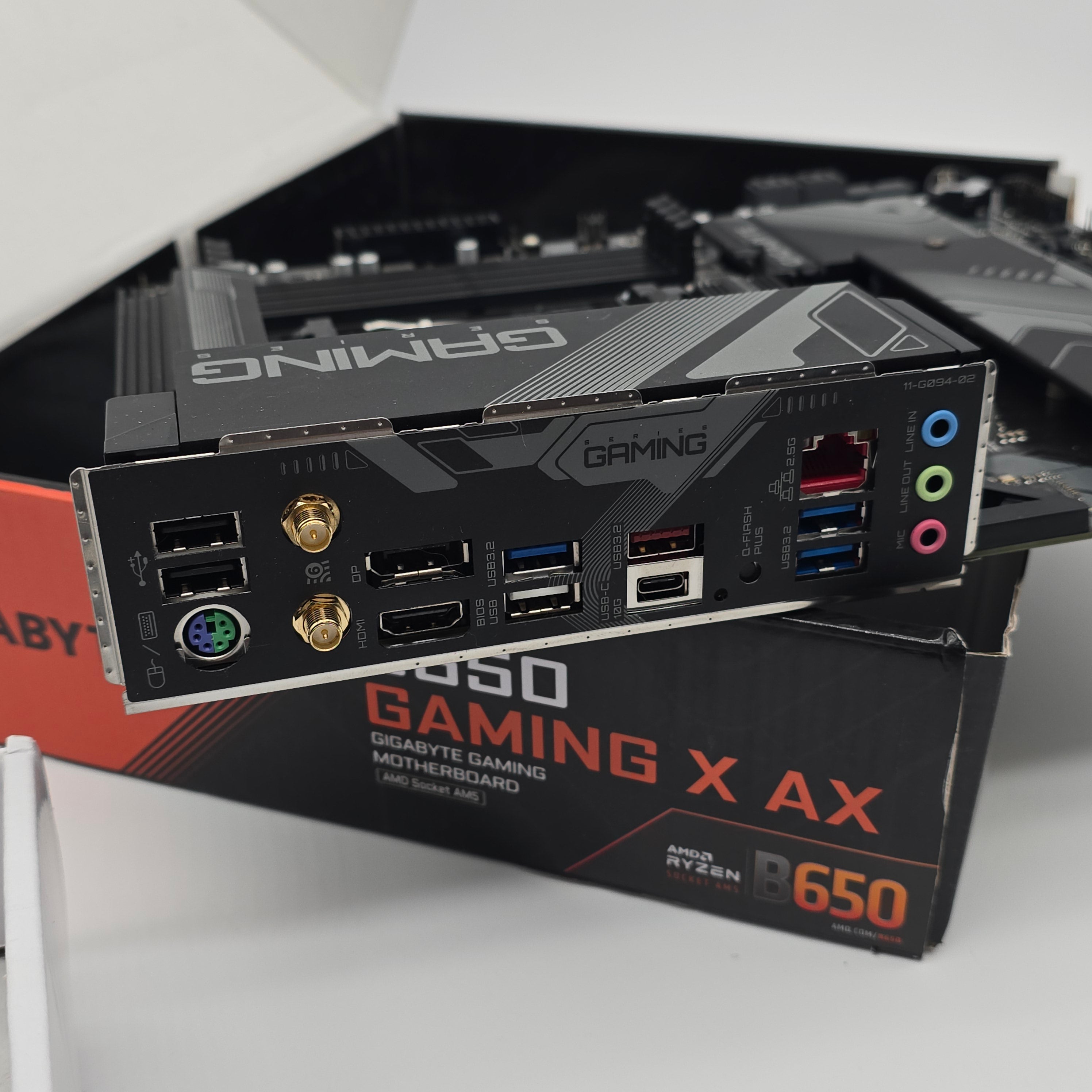Gigabyte B650 Gaming X AX Gaming Motherboard, WiFi, Socket AM5 AMD