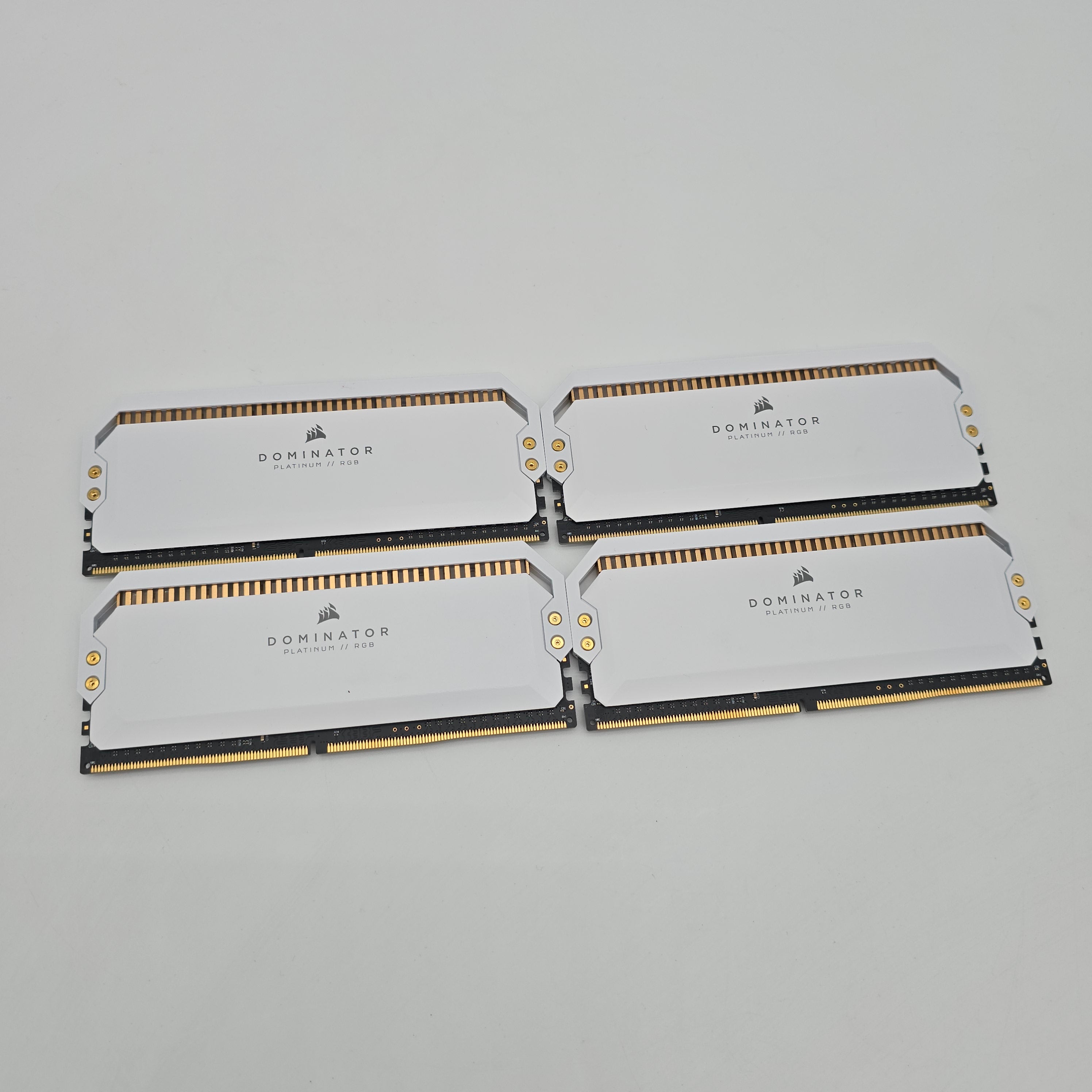 Corsair Dominator Platinum RGB 32GB DDR4, 3200MHz, Cl16-18-18-36, Desktop Gaming Memory RAM (4x8GB)