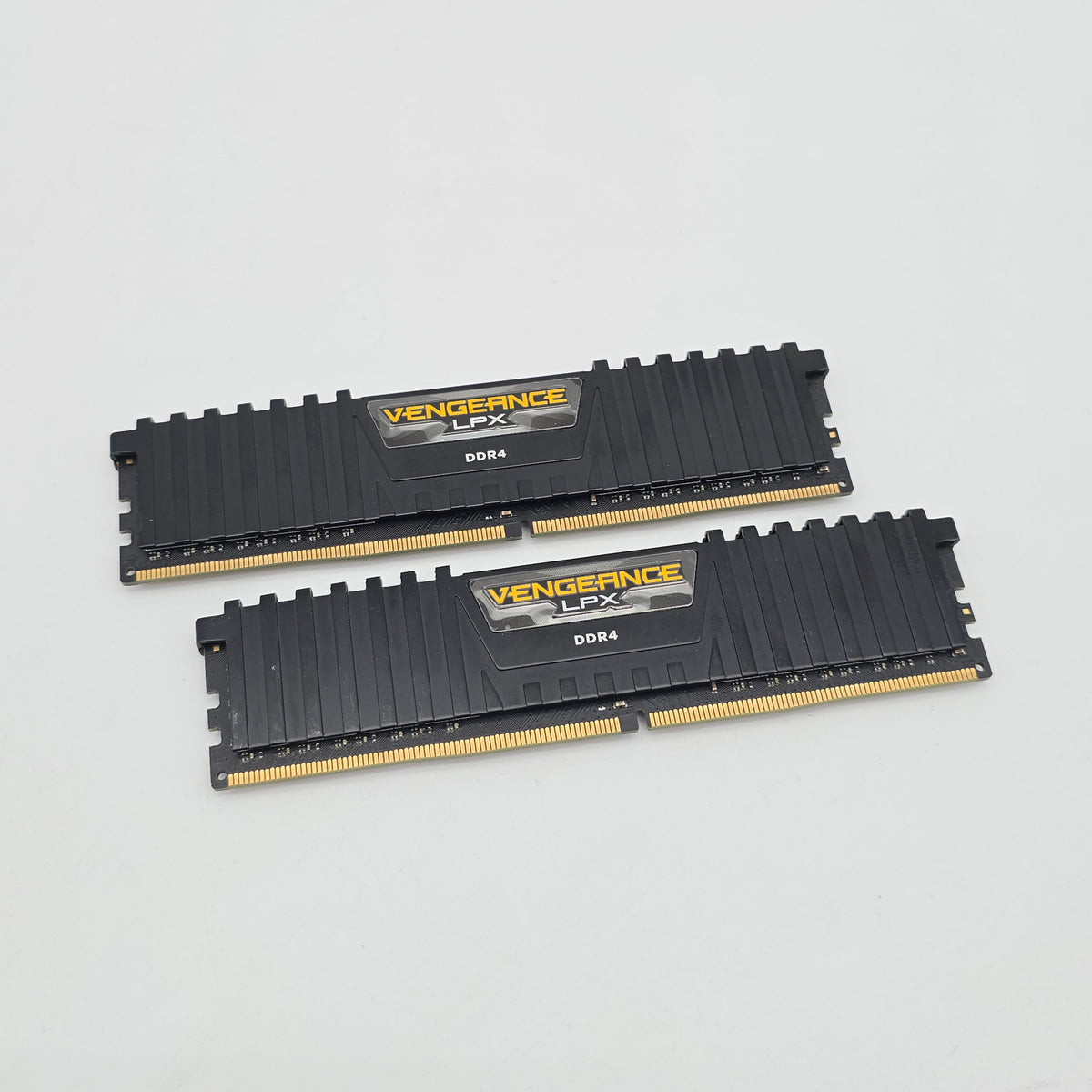 Corsair Vengeance LPX 16GB DDR4, 2400MHz, CL16-16-16-39, Desktop Gaming Memory RAM (2x8GB)