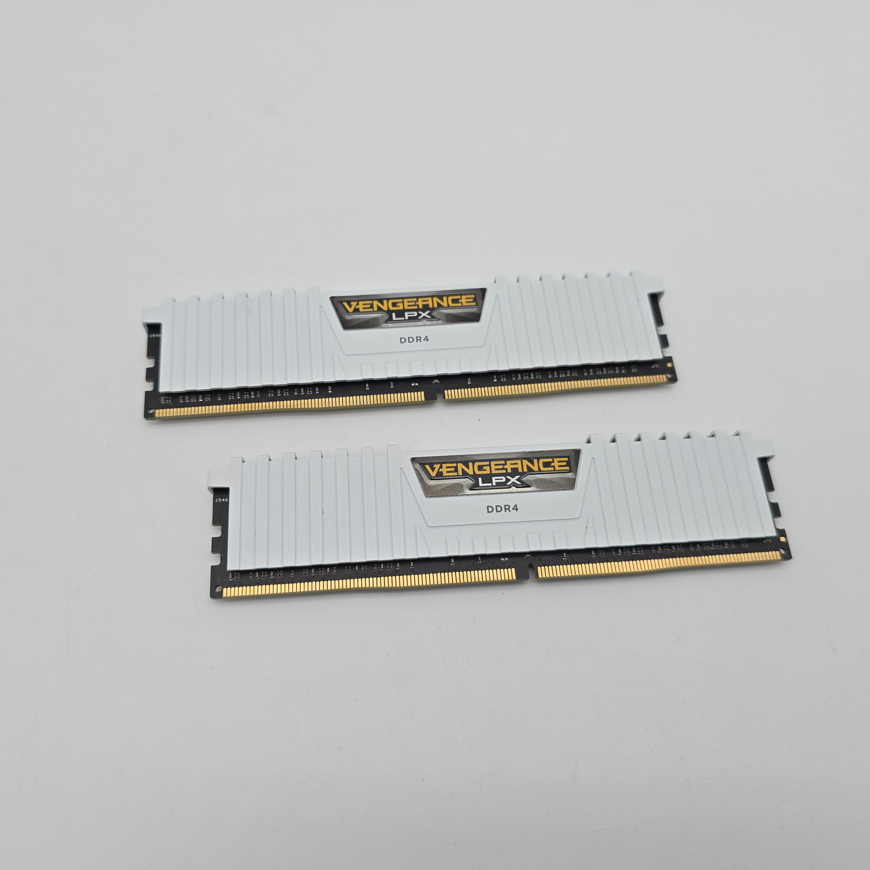 Corsair Vengeance LPX 16GB DDR4 White, 3000MHz, CL15, Desktop Gaming Memory RAM (2x8GB)