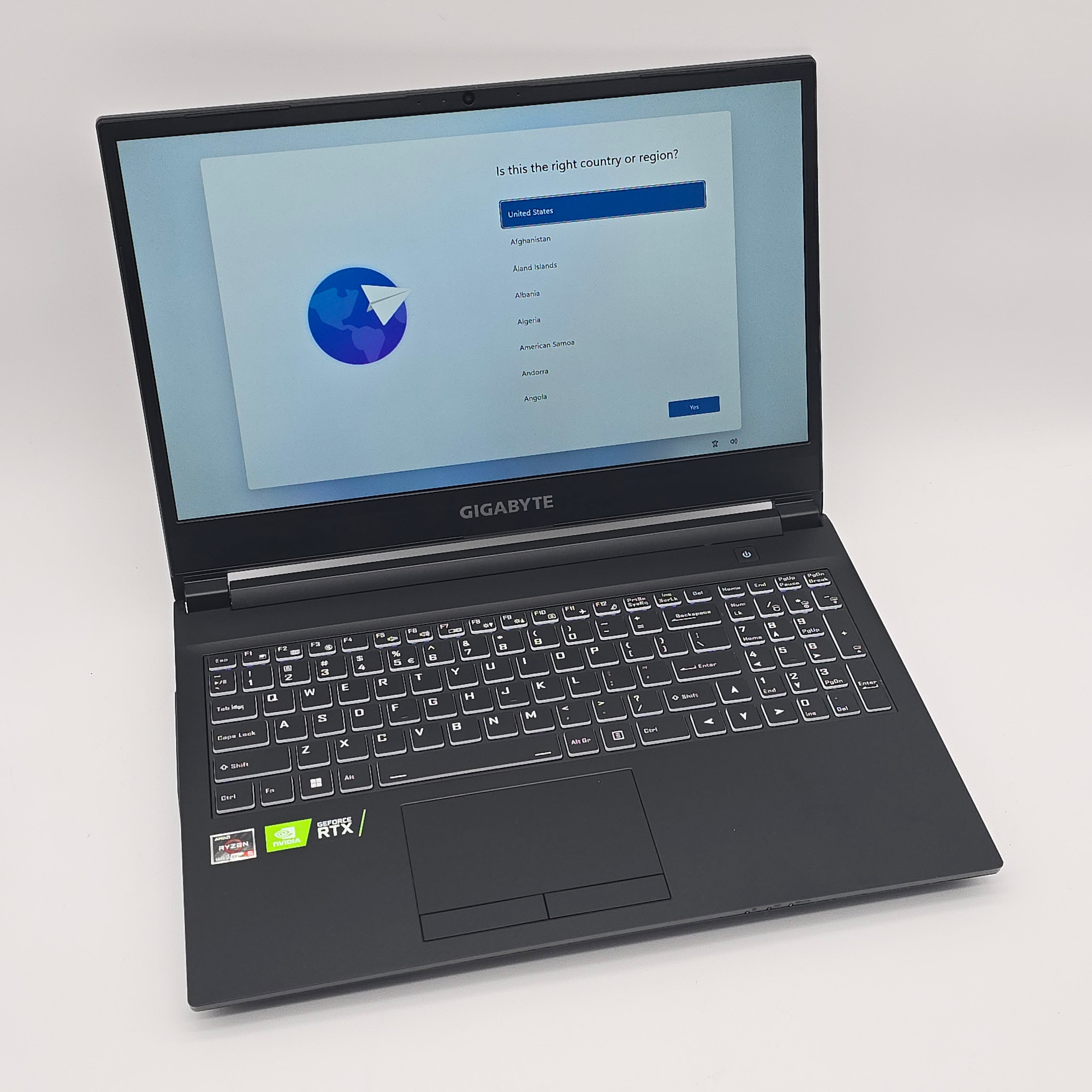 Gigabyte A5 Gaming Laptop, NVIDIA RTX 3060, AMD Ryzen 5 5600H, 1TB, *FOR PARTS/REPAIR*