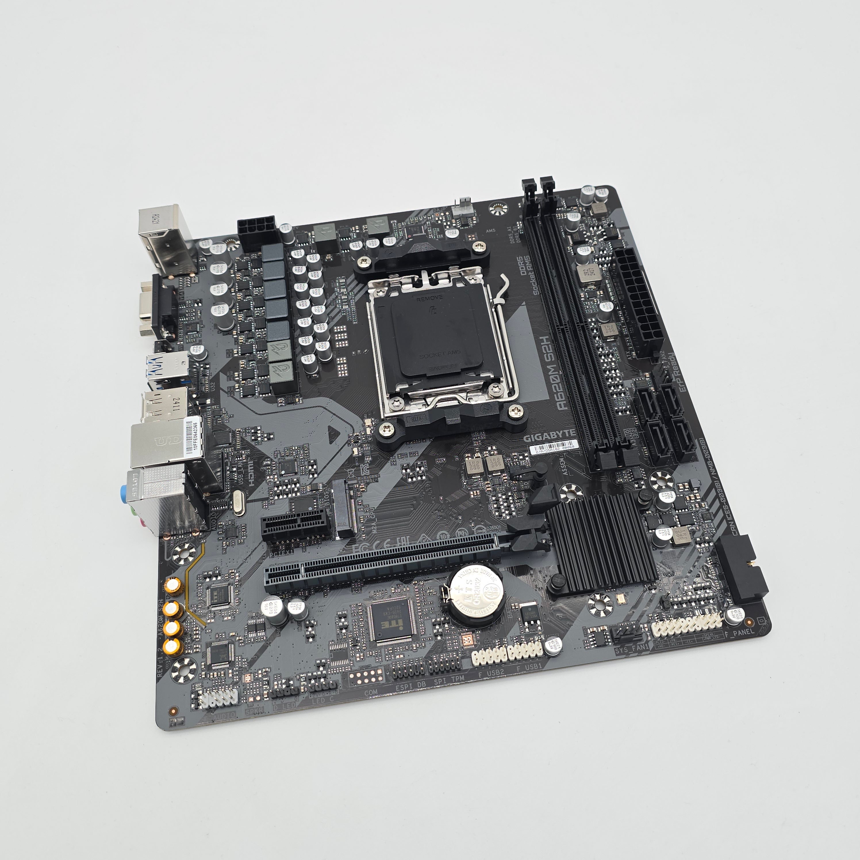 Gigabyte A620M S2H, Socket AM5, Micro-ATX Desktop Gaming Motherboard