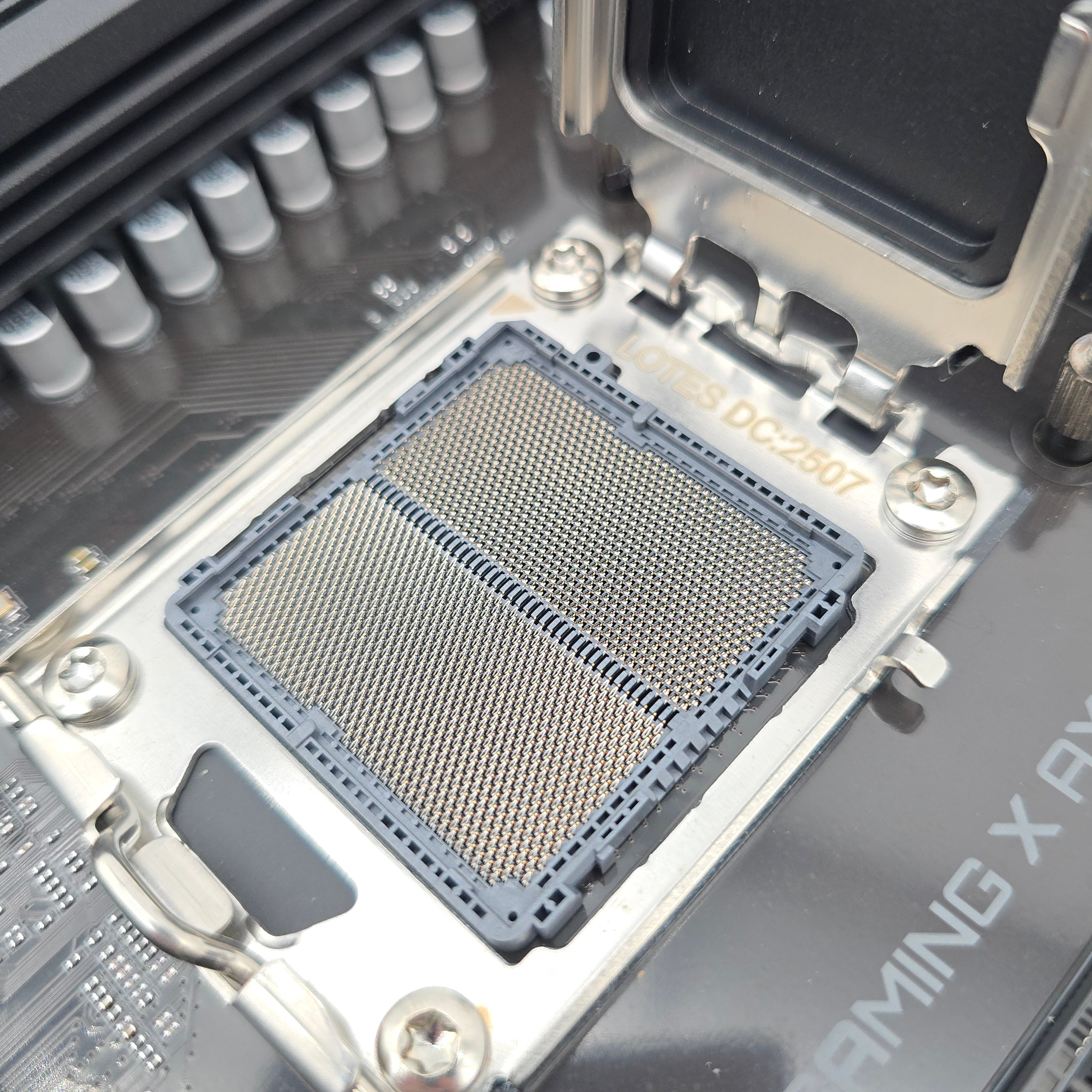 Gigabyte B650 Gaming X AX V2, Socket AM5, ATX Desktop Gaming Motherboard