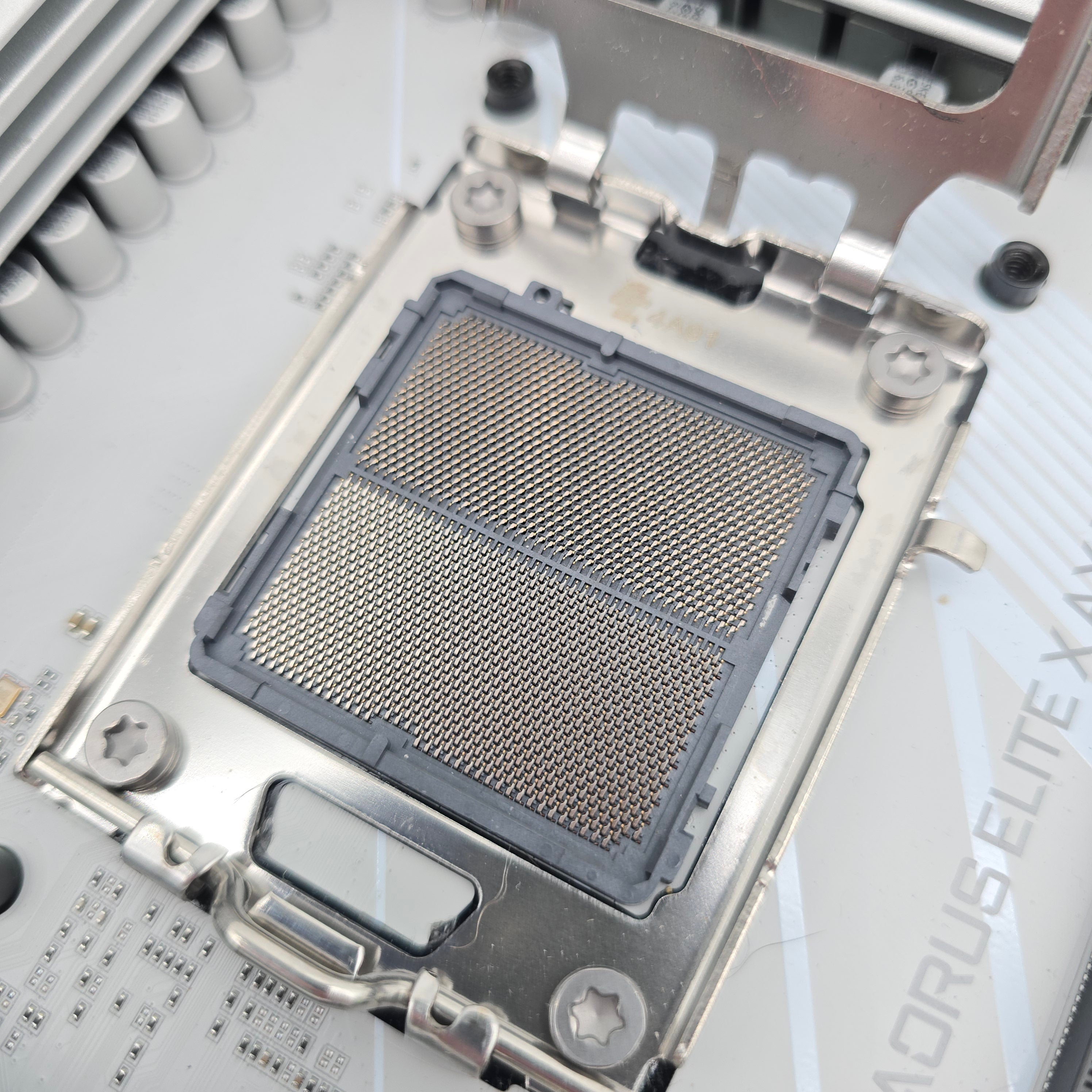 Gigabyte B650E Aorus Elite X AX Ice, AMD Socket AM5 ATX Gaming Motherboard