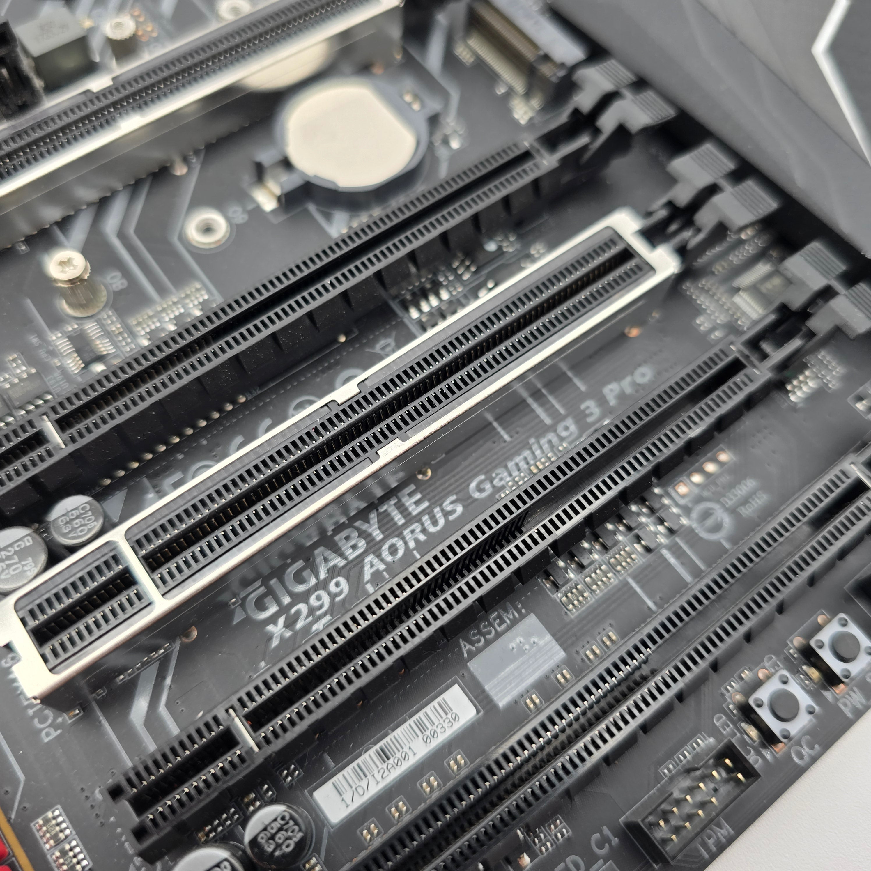Intel i9-7940X, 64GB DDR4, Gigabyte X299 Aorus Gaming 3 Pro, CPU+Mobo+RAM Gaming/Workstation Combo