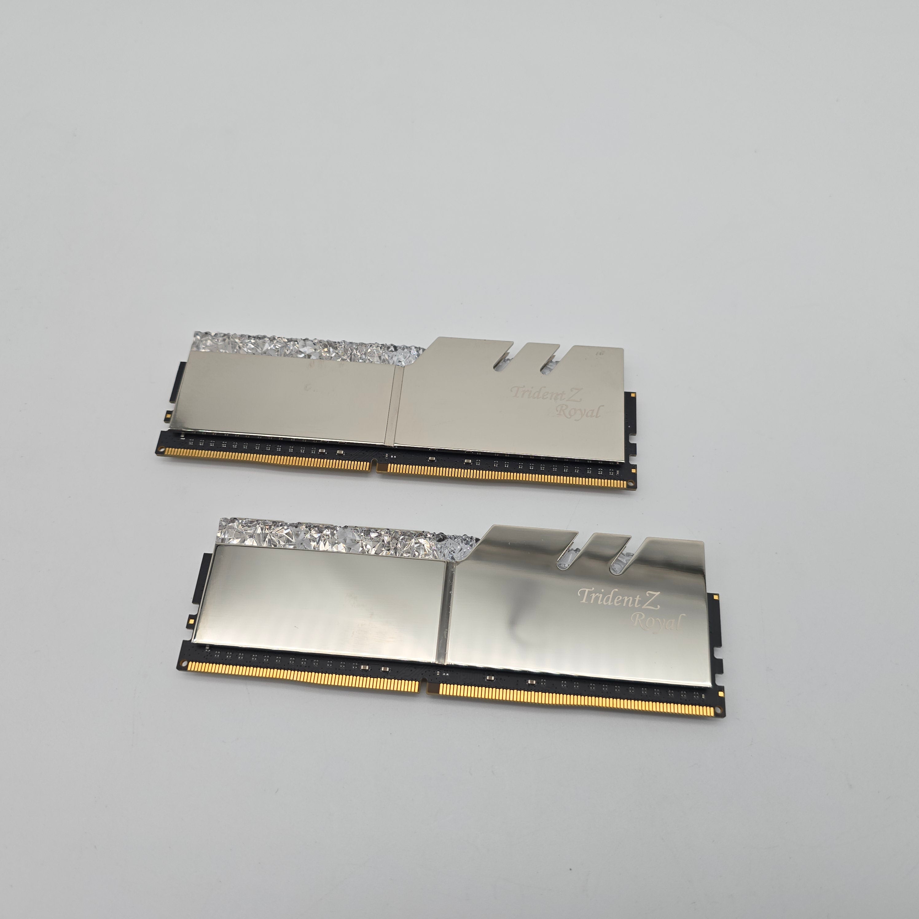 G.Skill Trident Z Royal 64GB DDR4, 4400MHz, CL19, Desktop Gaming Memory RAM (2x32GB)