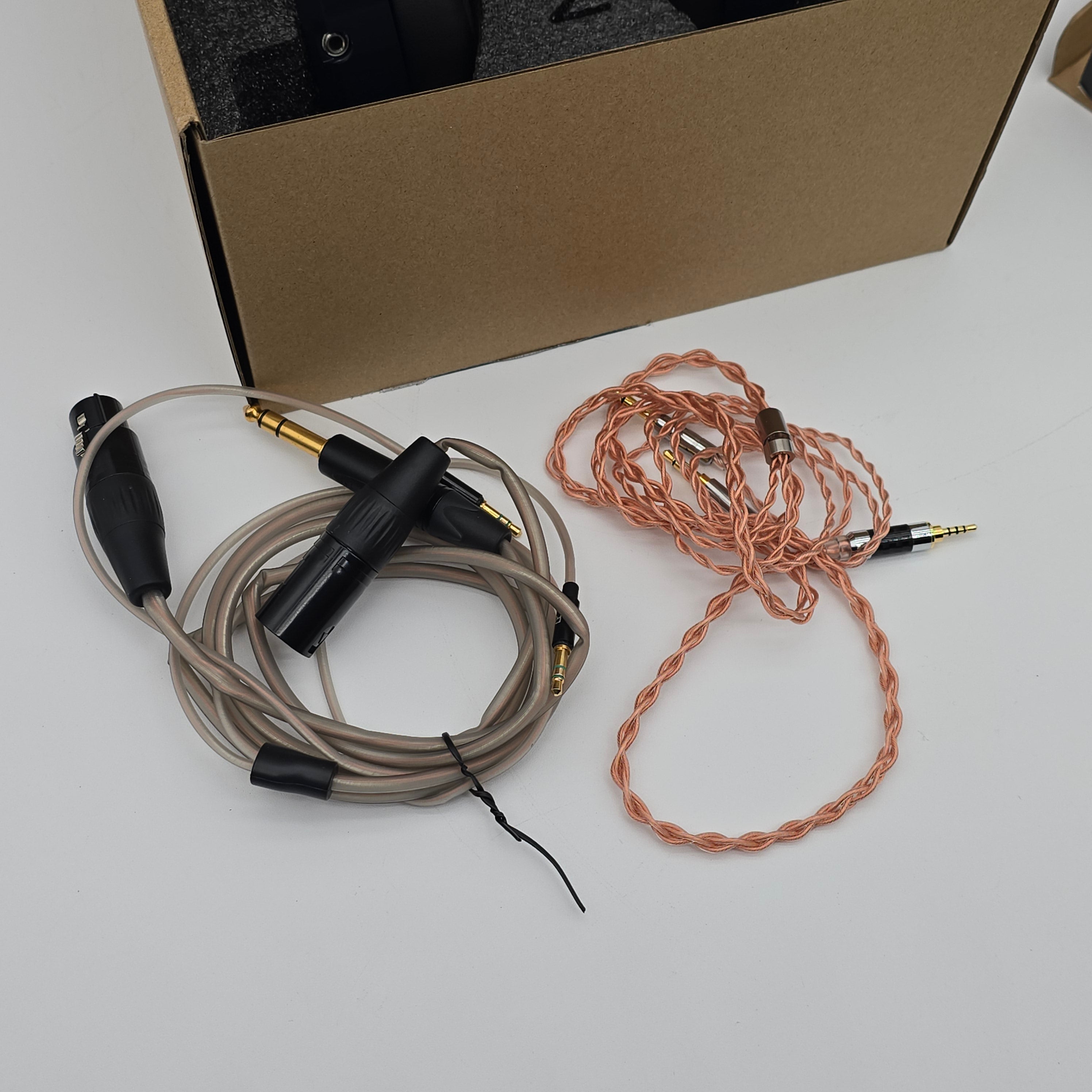 Hifiman HE6se V2 Premium Audiophile Headphones, Planar Magnetic Open Back, Blue