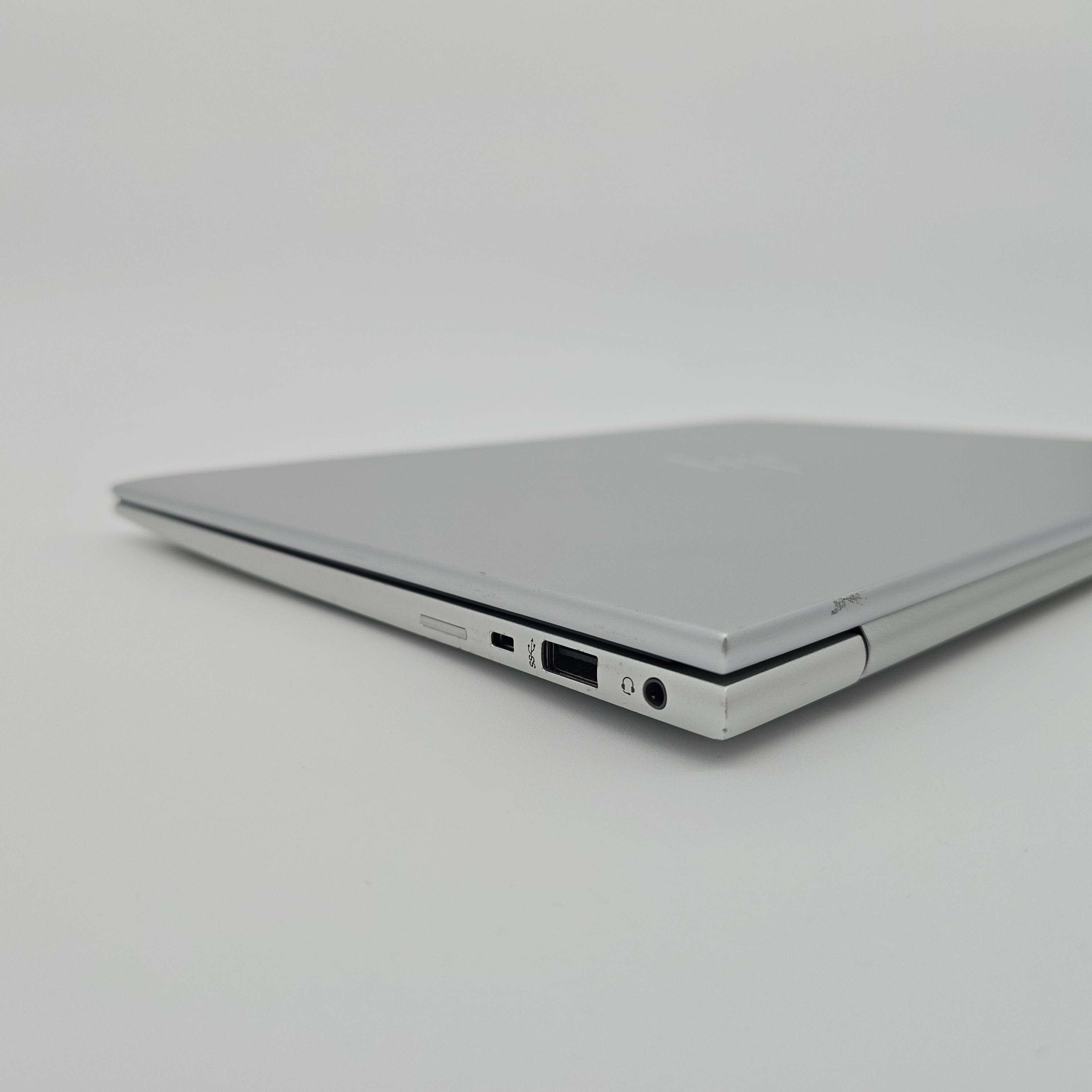 HP Elitebook 845, Ryzen 5 Pro 7540U, 16GB DDR5, 256GB NVMe, FHD+ Laptop