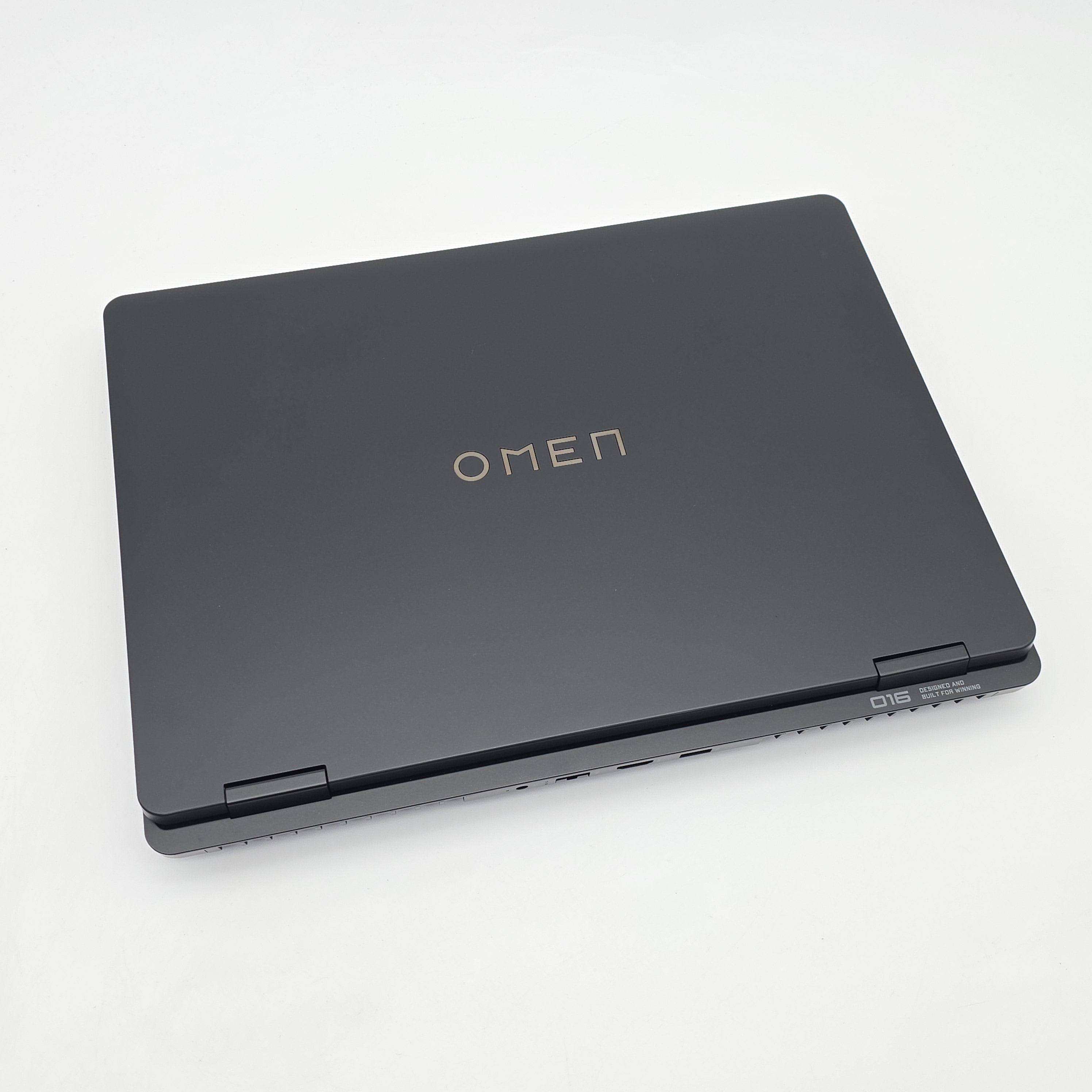 HP Omen 16, RTX 5060, Ryzen 9 8940HX, 32GB DDR5, 1TB NVMe, 16" 2K 144Hz IPS Display, Windows Gaming Laptop