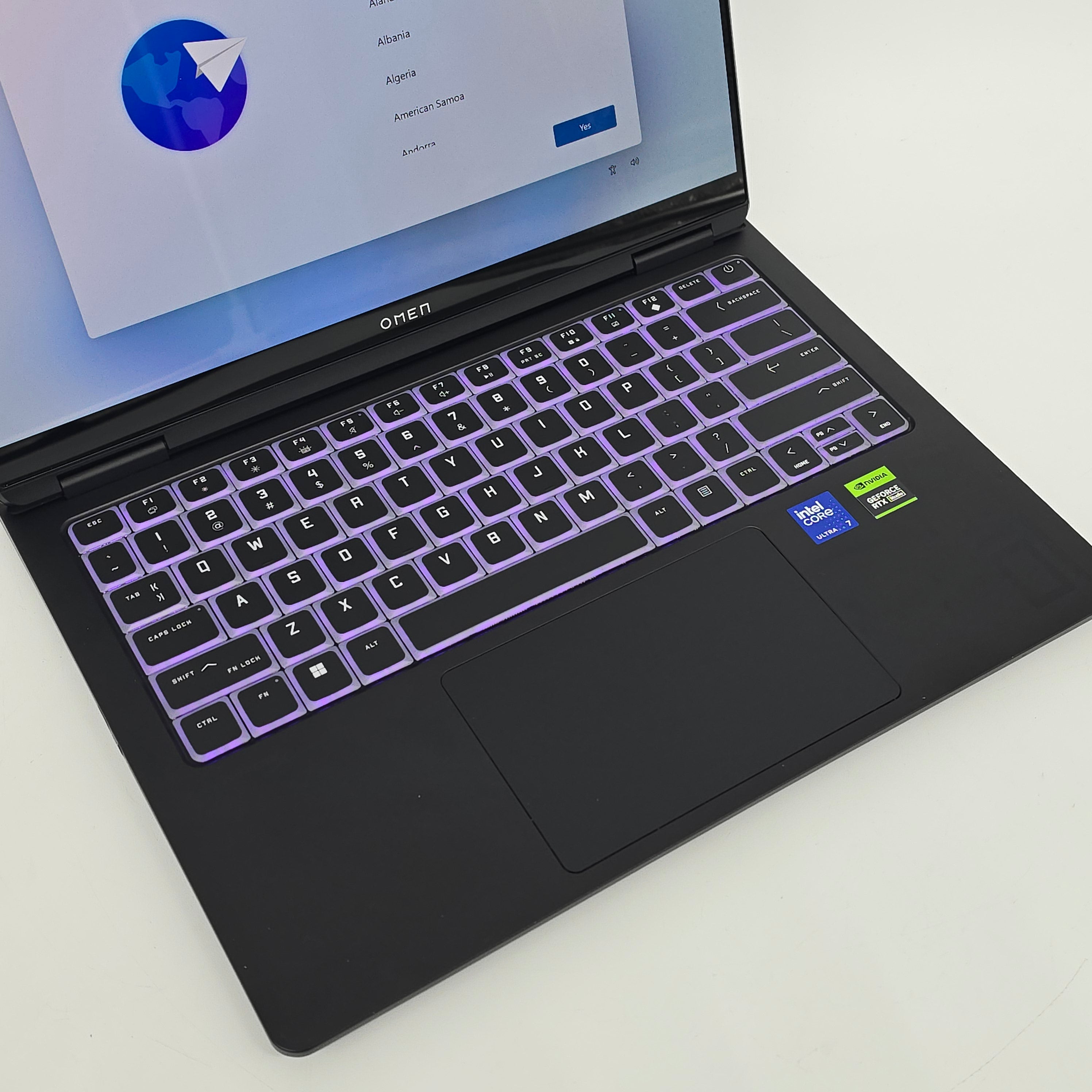 HP Omen Transcend 14 Gaming Laptop, RTX 4060, Intel Ultra 5 155H, 16GB DDR5, OLED 14" 120Hz Screen